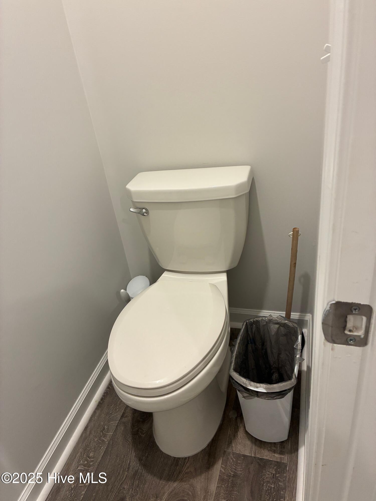 100569016 | Photo 19