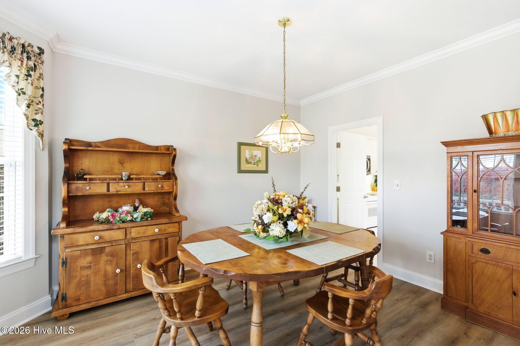 100564291 | Photo 26