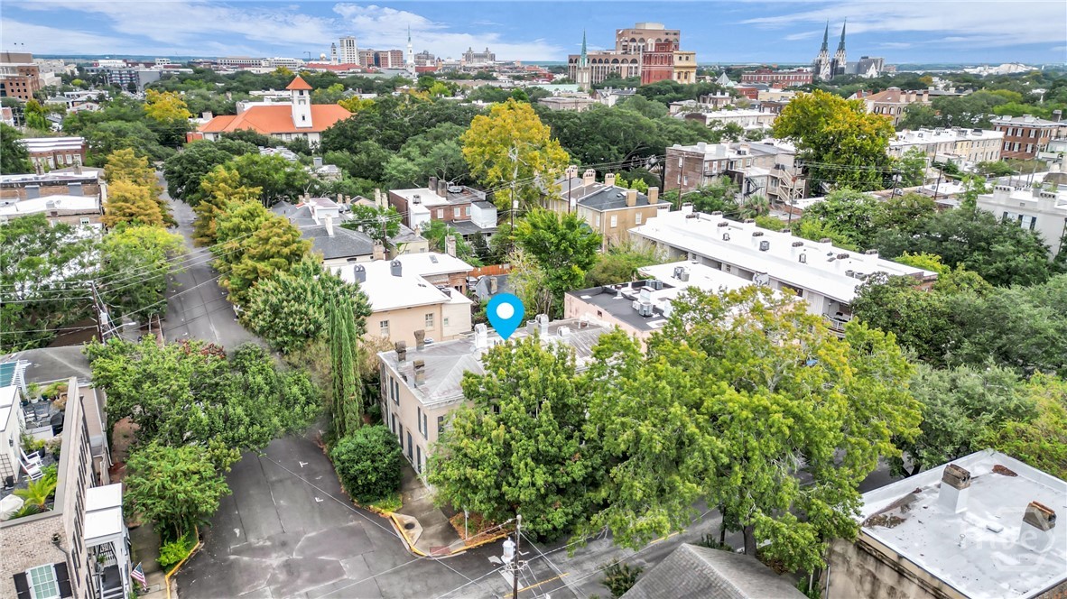 Homes for sale in Savannah, GA | 216 W Gaston St, Savannah, GA 31401 | MLS# SA340720