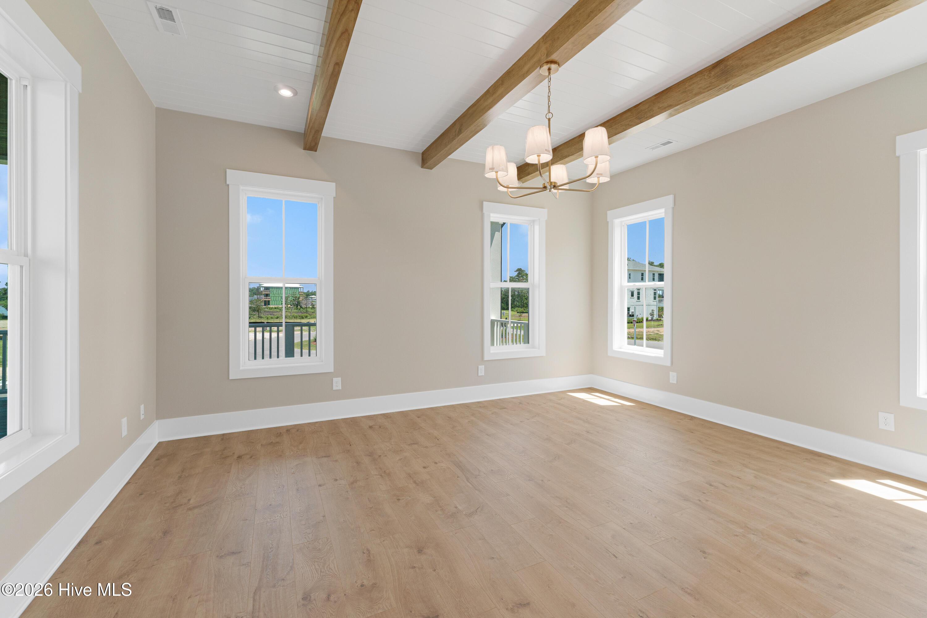 503 Swan Court