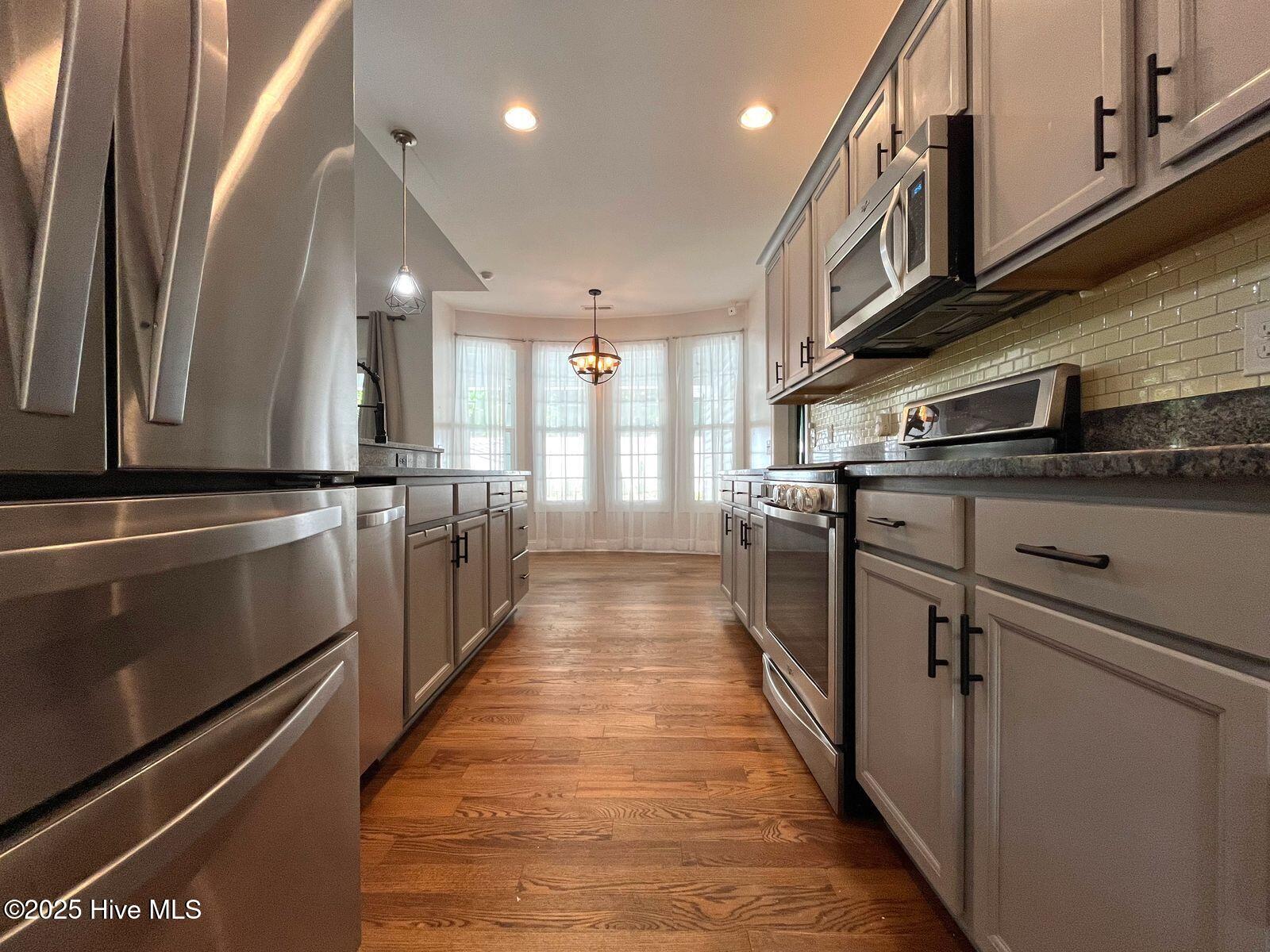 145 kitchen 5