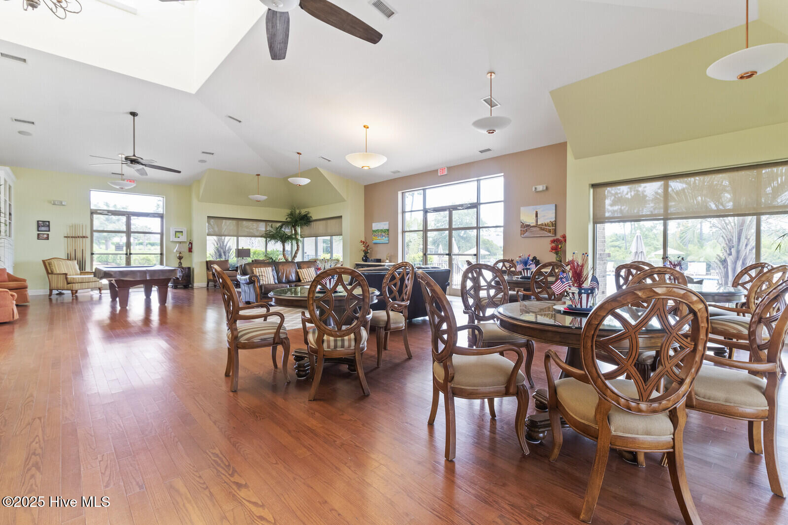 100471796 | Photo 39