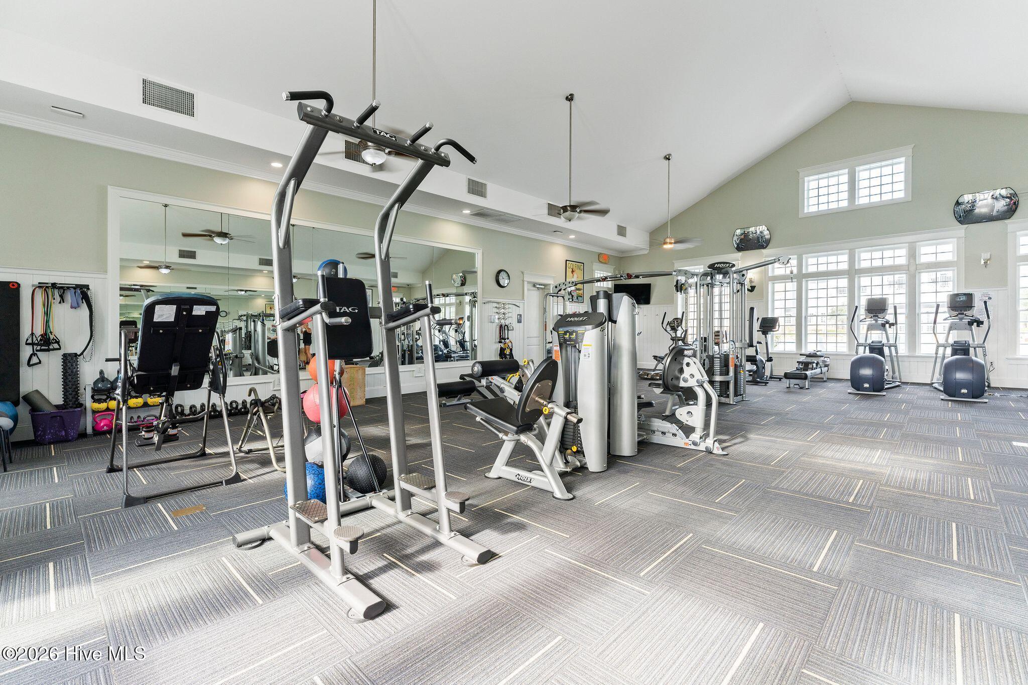 100555521 | Photo 28