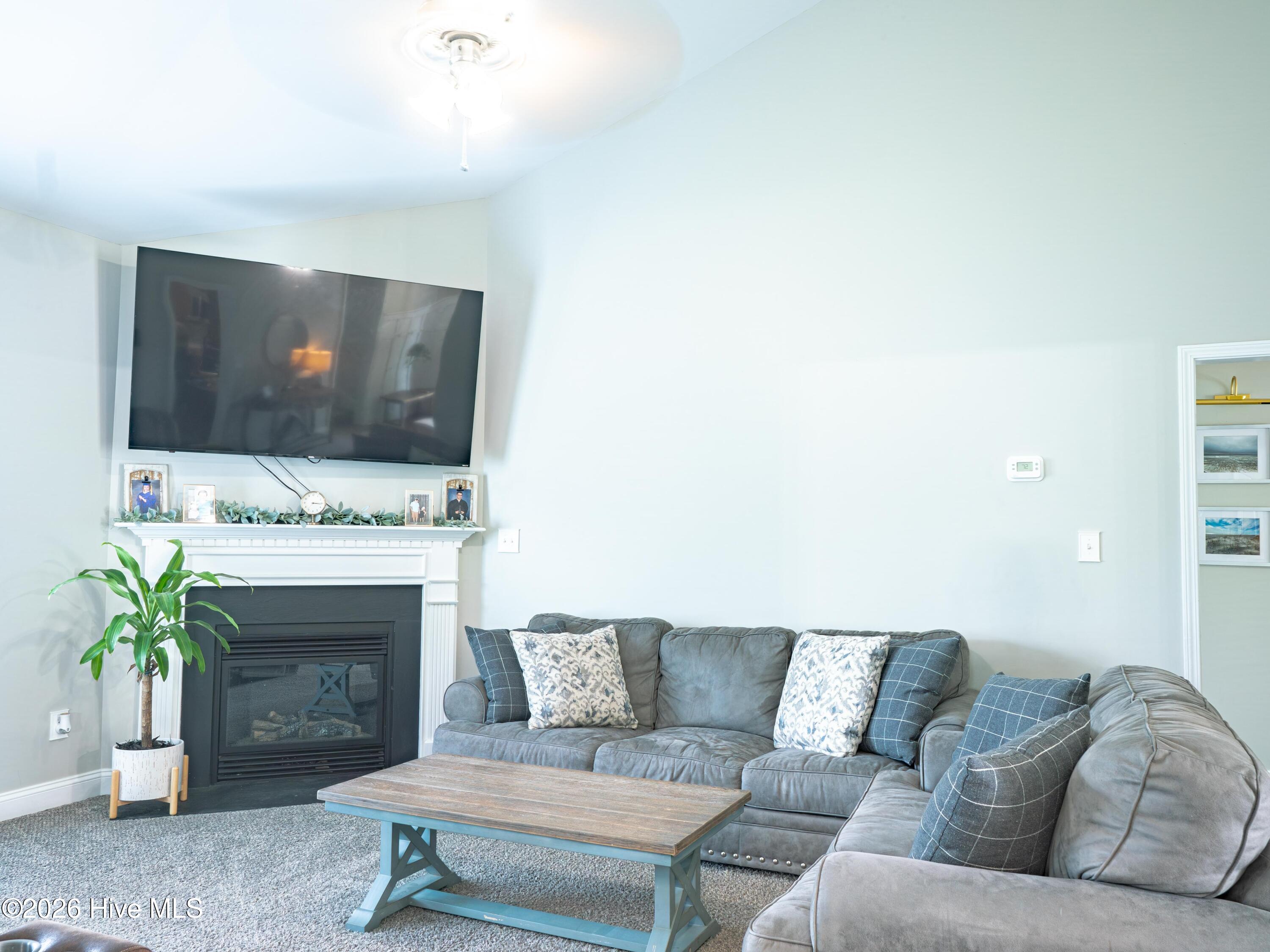 234 Emerald Ridge Road, Jacksonville, NC 28546 – photo 5: C5M01806-HDR