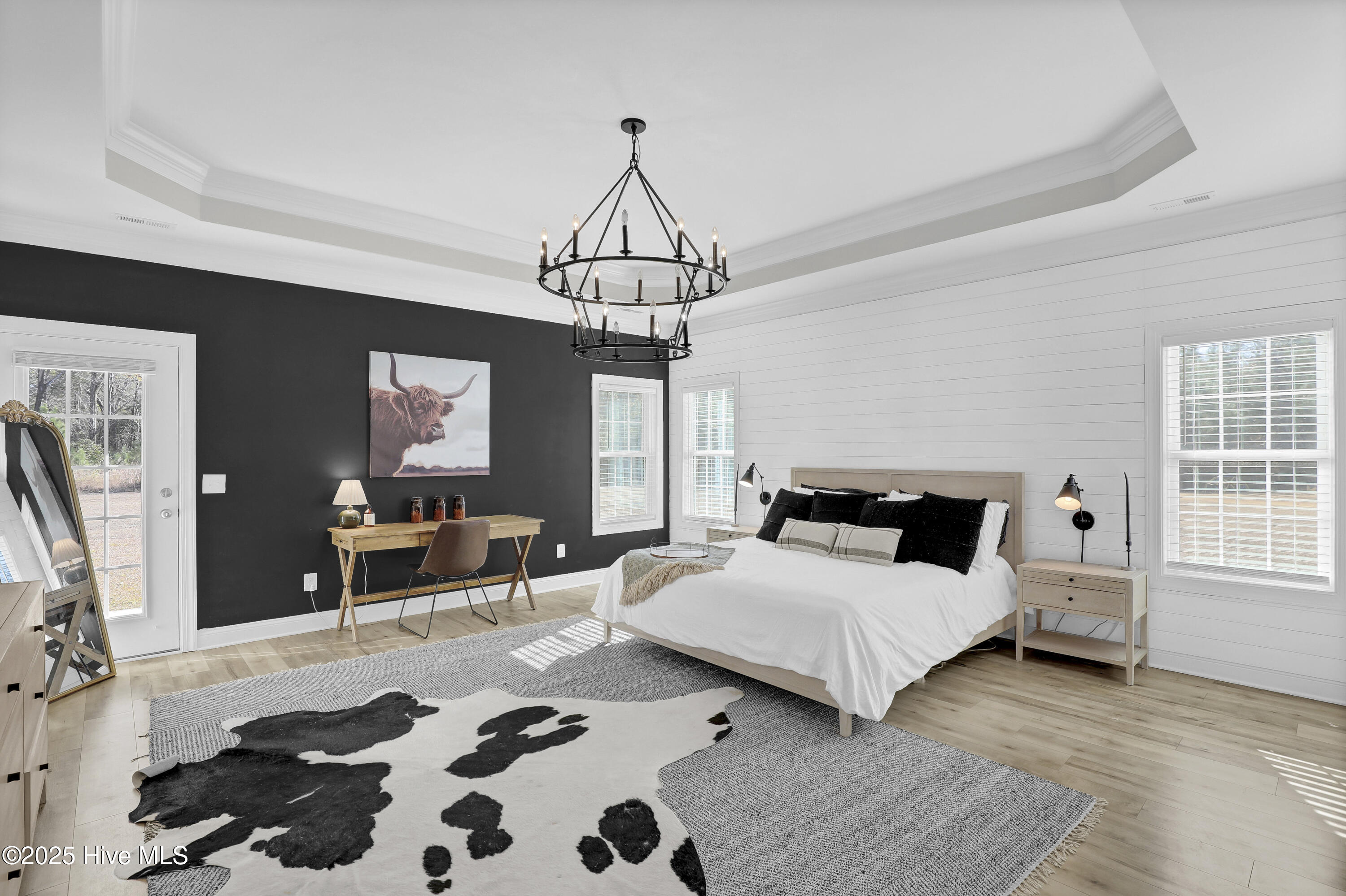 100546103 | Photo 19