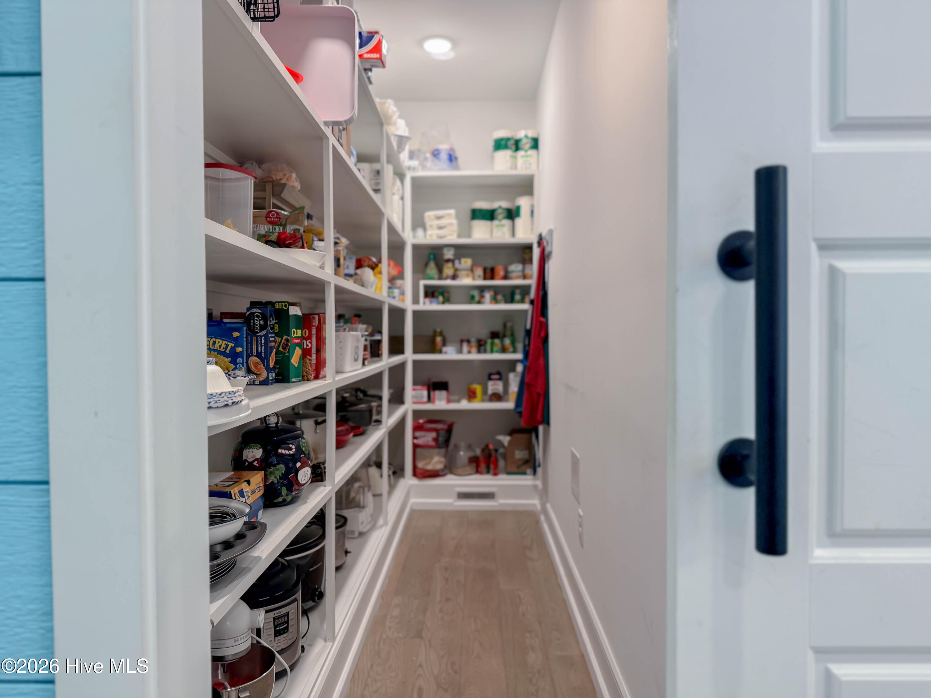 100559025 | Photo 21