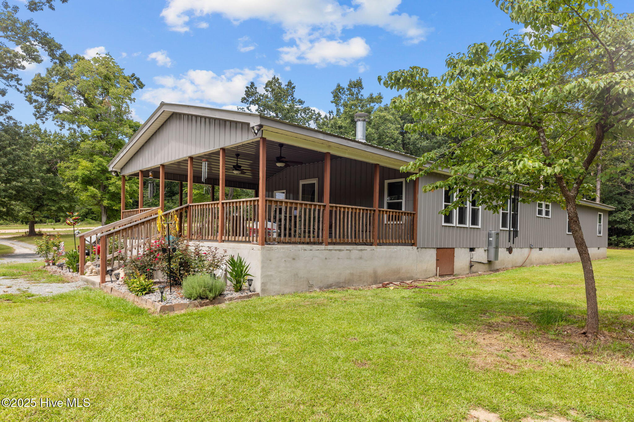 Homes for sale in Carthage, NC | 323 Mccrimmon Rd, Carthage, NC 28327 | MLS# 100524672