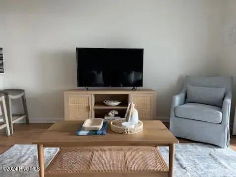 100526206 | Photo 18