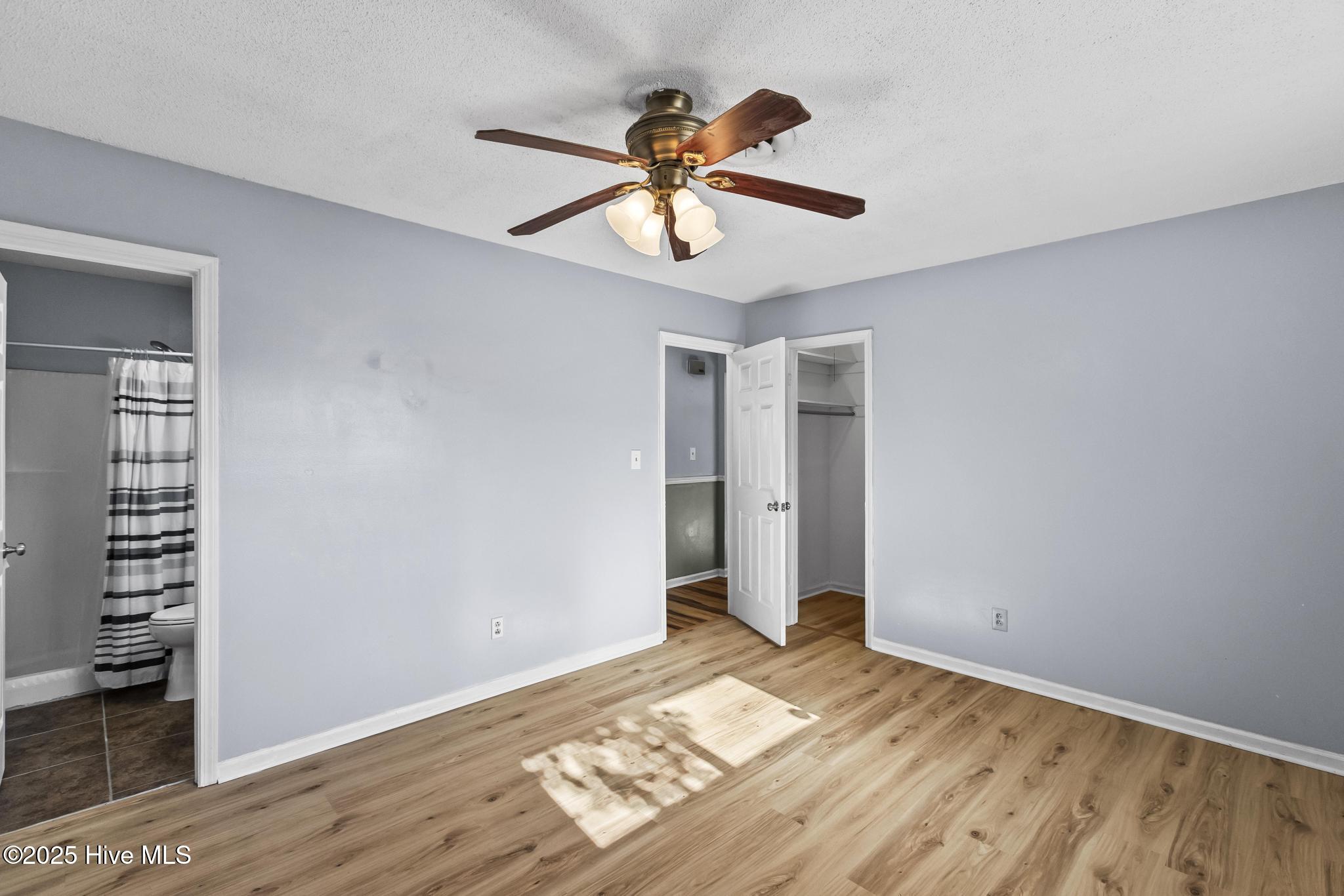 100546542 | Photo 13