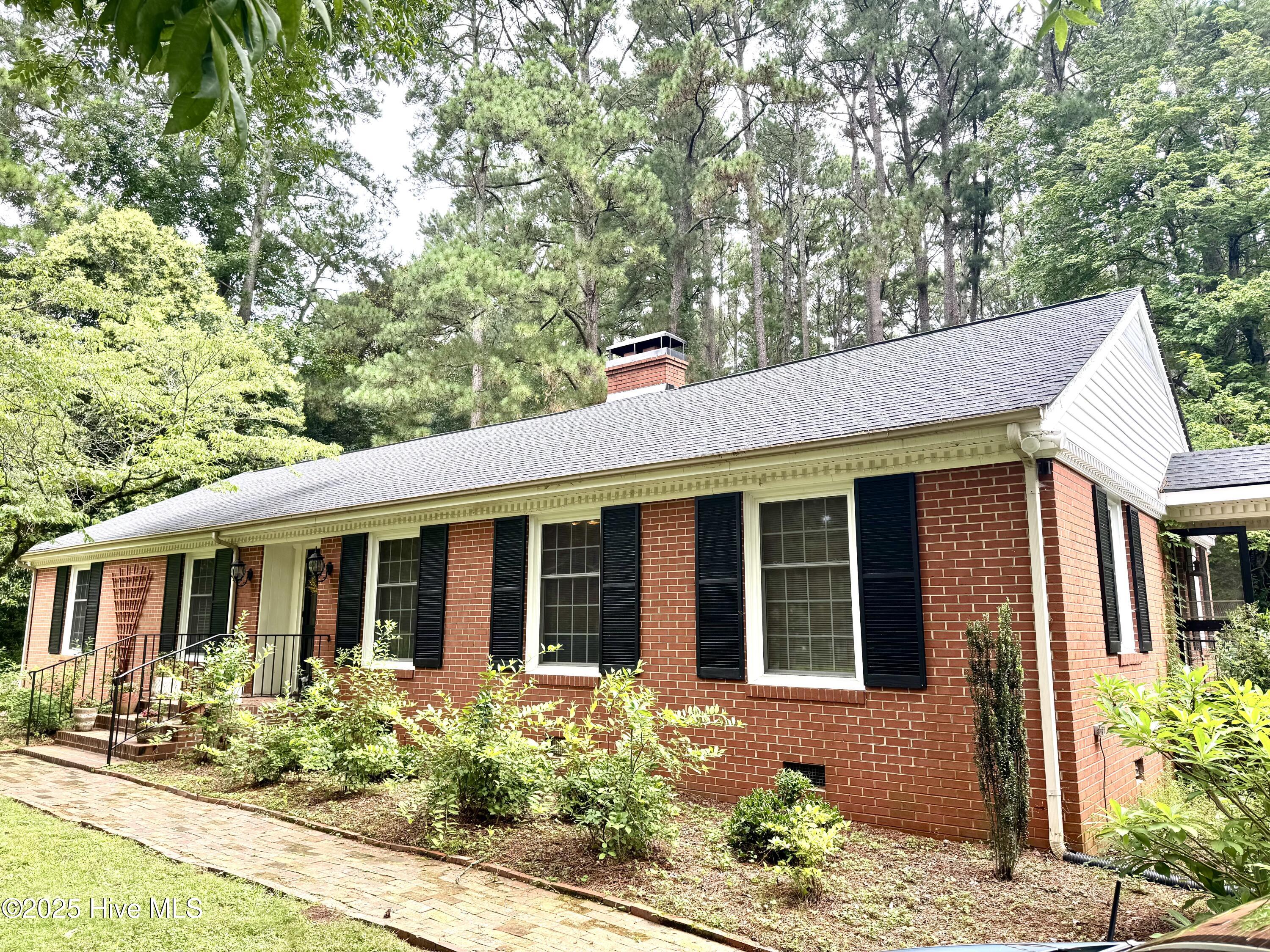 711 Stuart Drive
