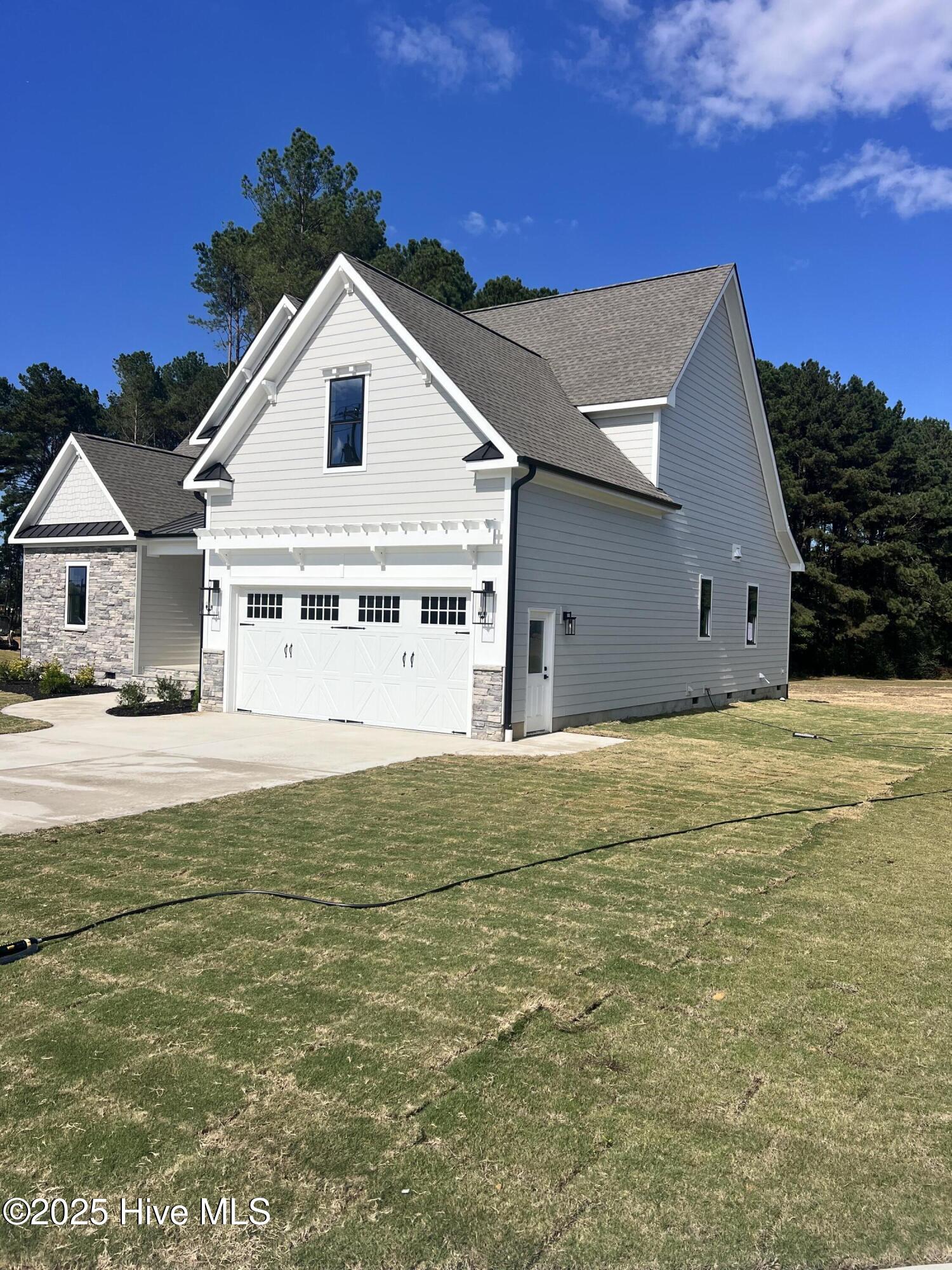 Homes for sale in Four Oaks, NC | 2568 Lassiter Rd, Four Oaks, NC 27524 | MLS# 100461405