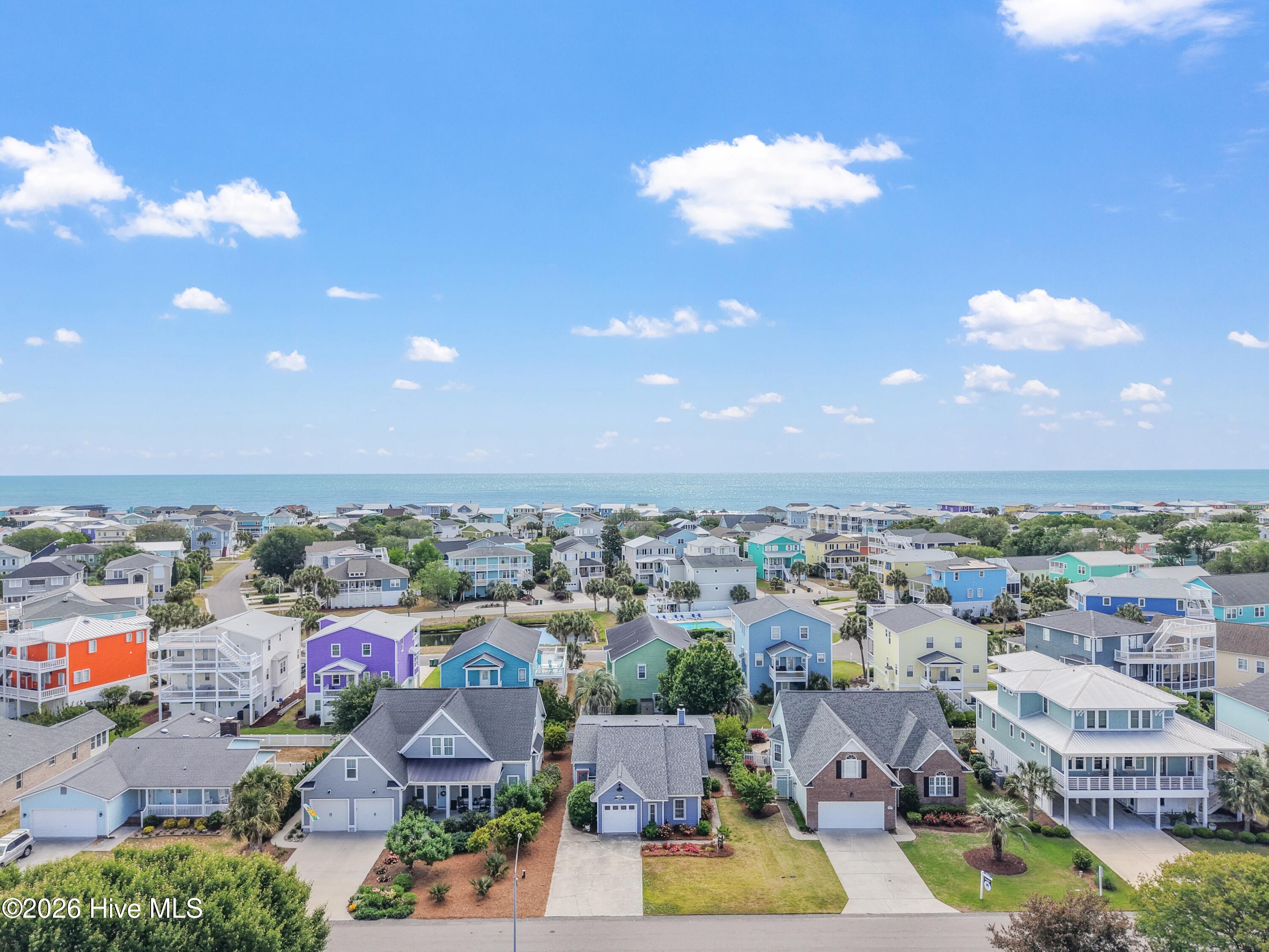 100570489 | Photo 55