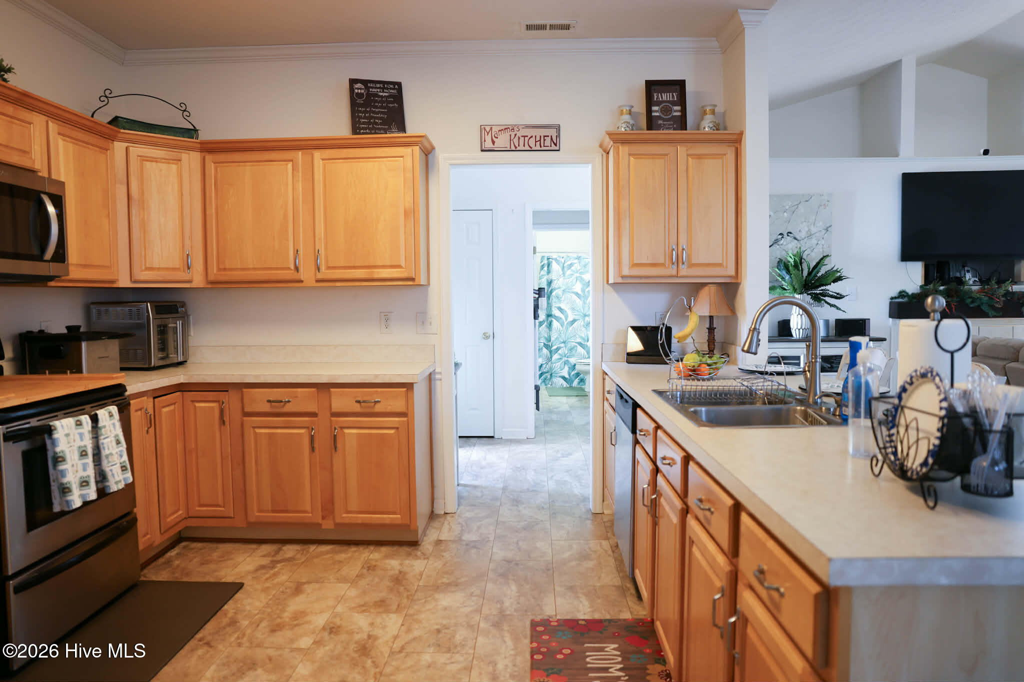 100548456 | Photo 20