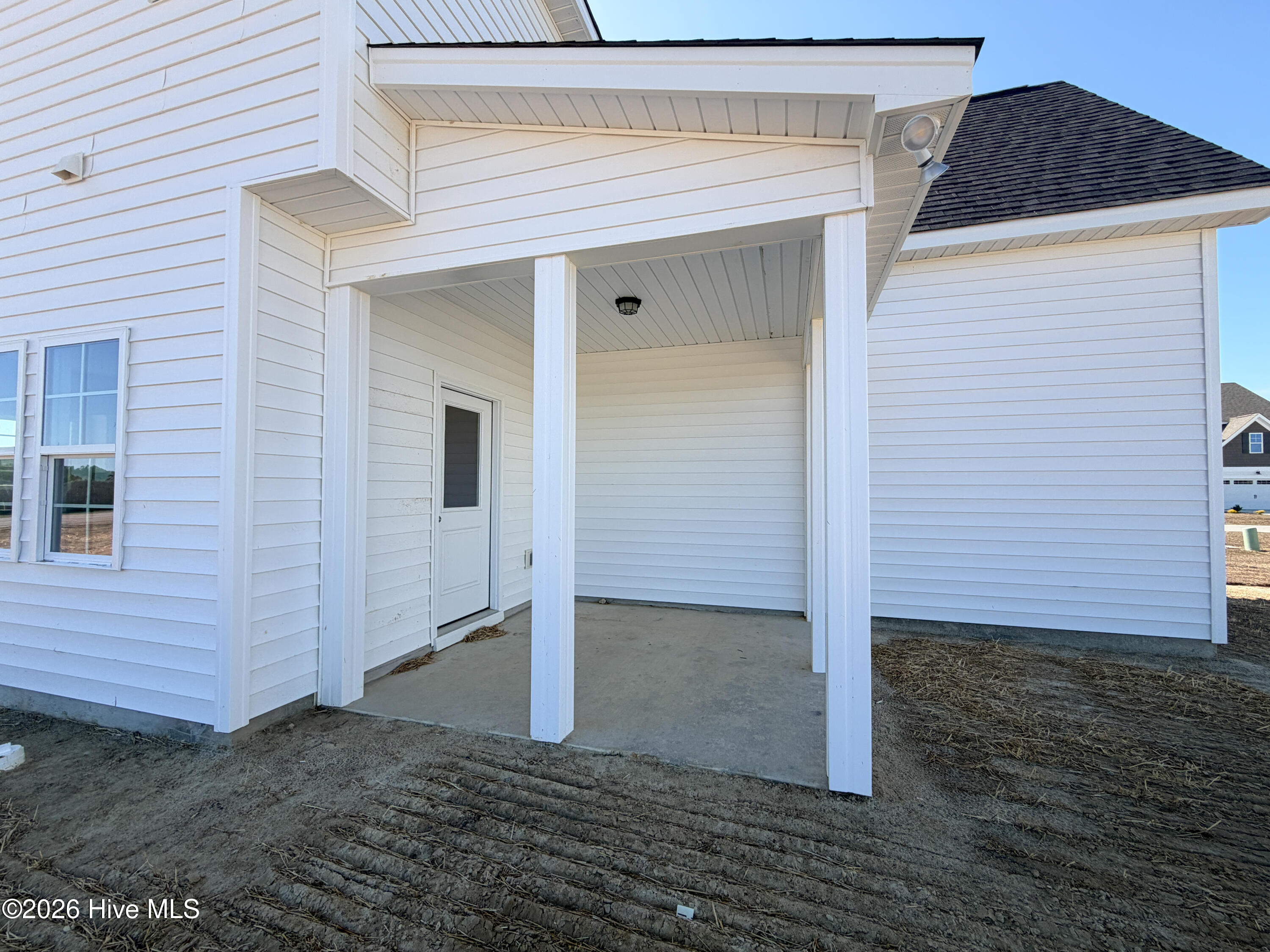 100551553 | Photo 18