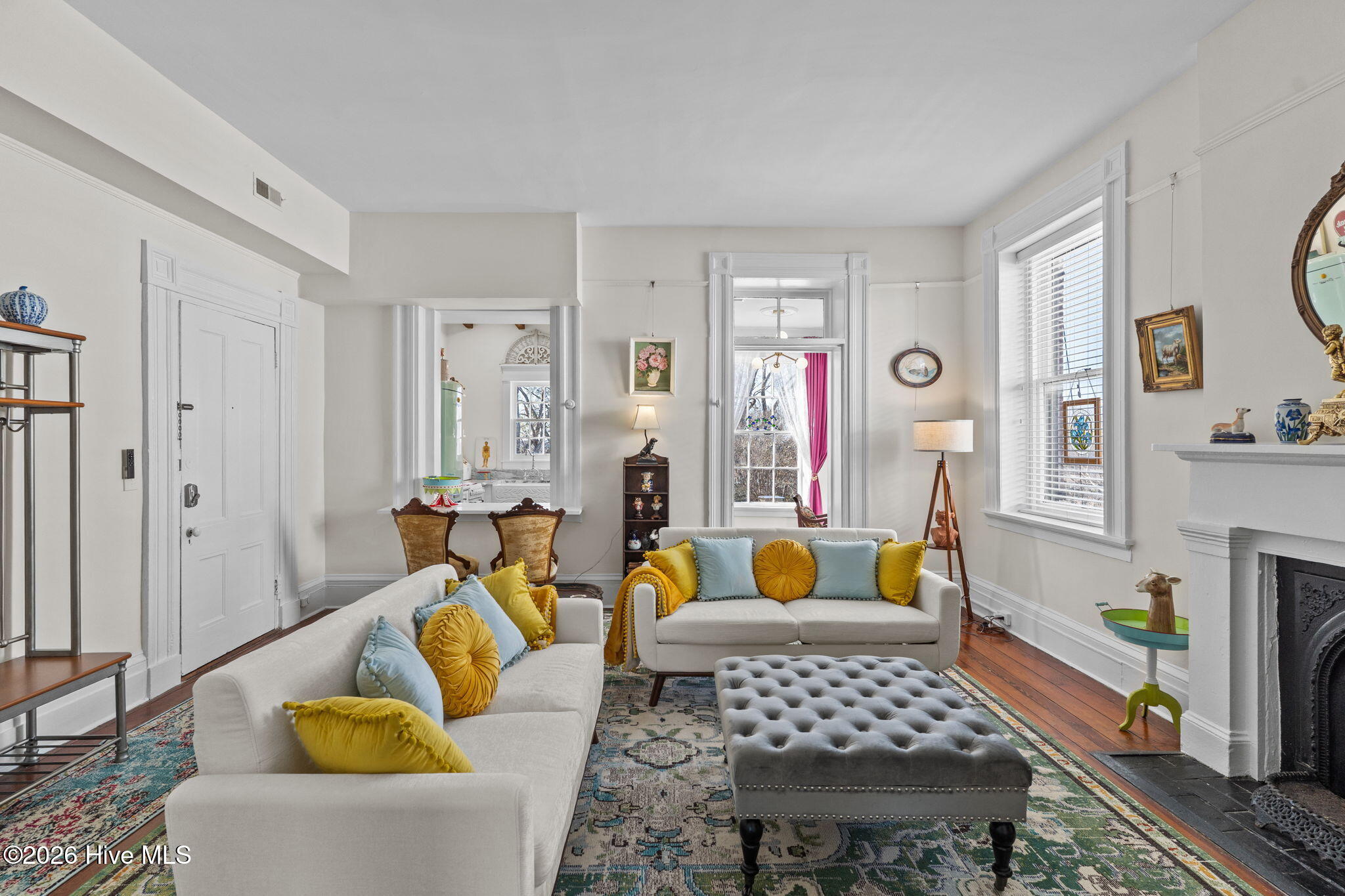 100552895 | Photo 10