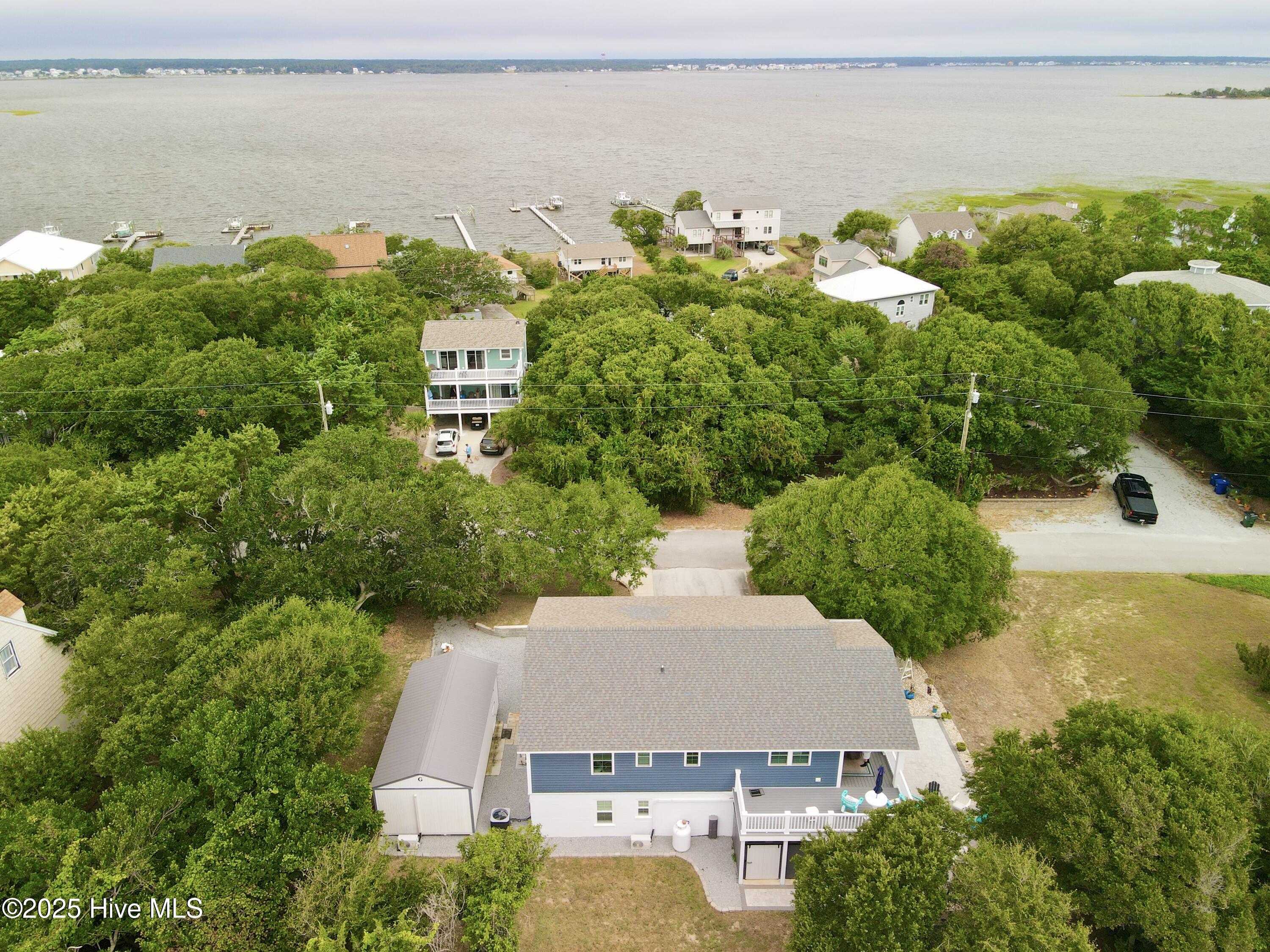 100530009 | Photo 65