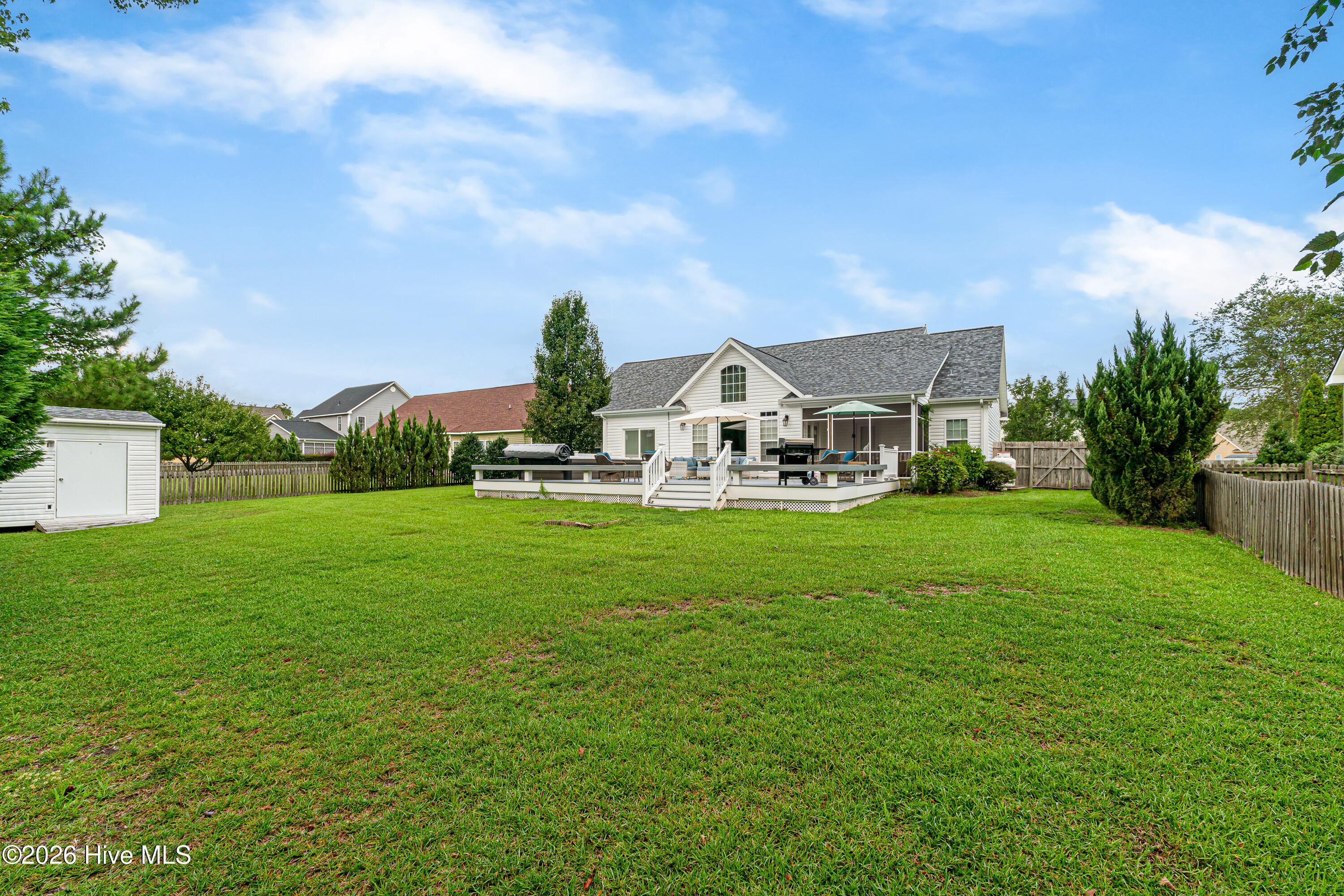 412 Waverly Court,Newport