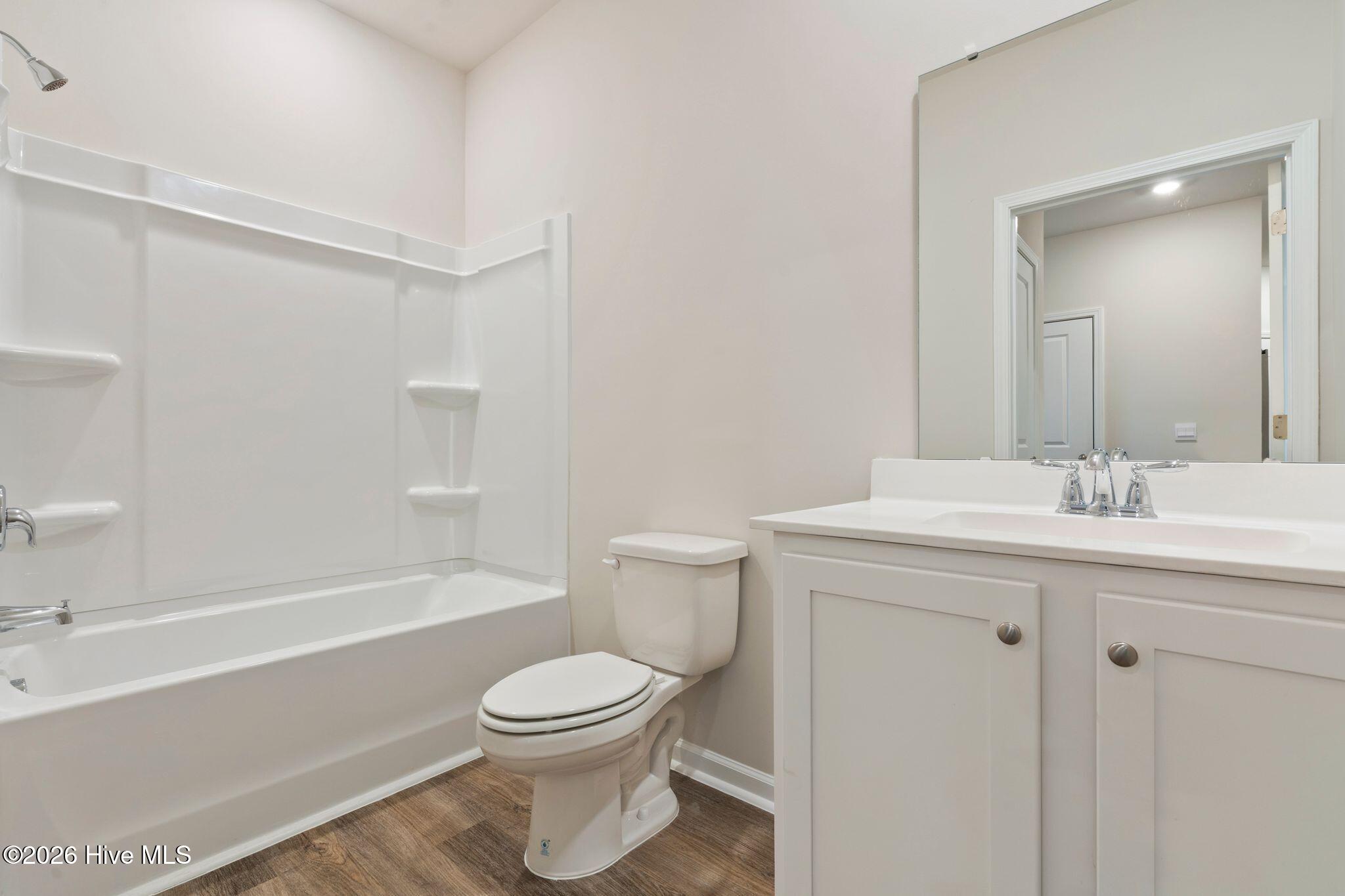 100553516 | Photo 27