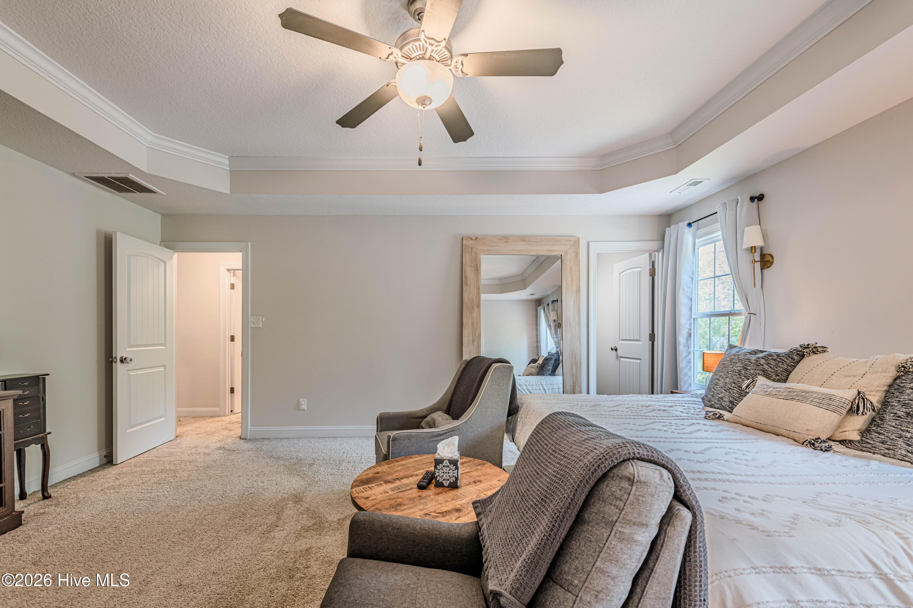 100570010 | Photo 35