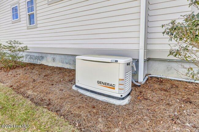 100561291 | Photo 42