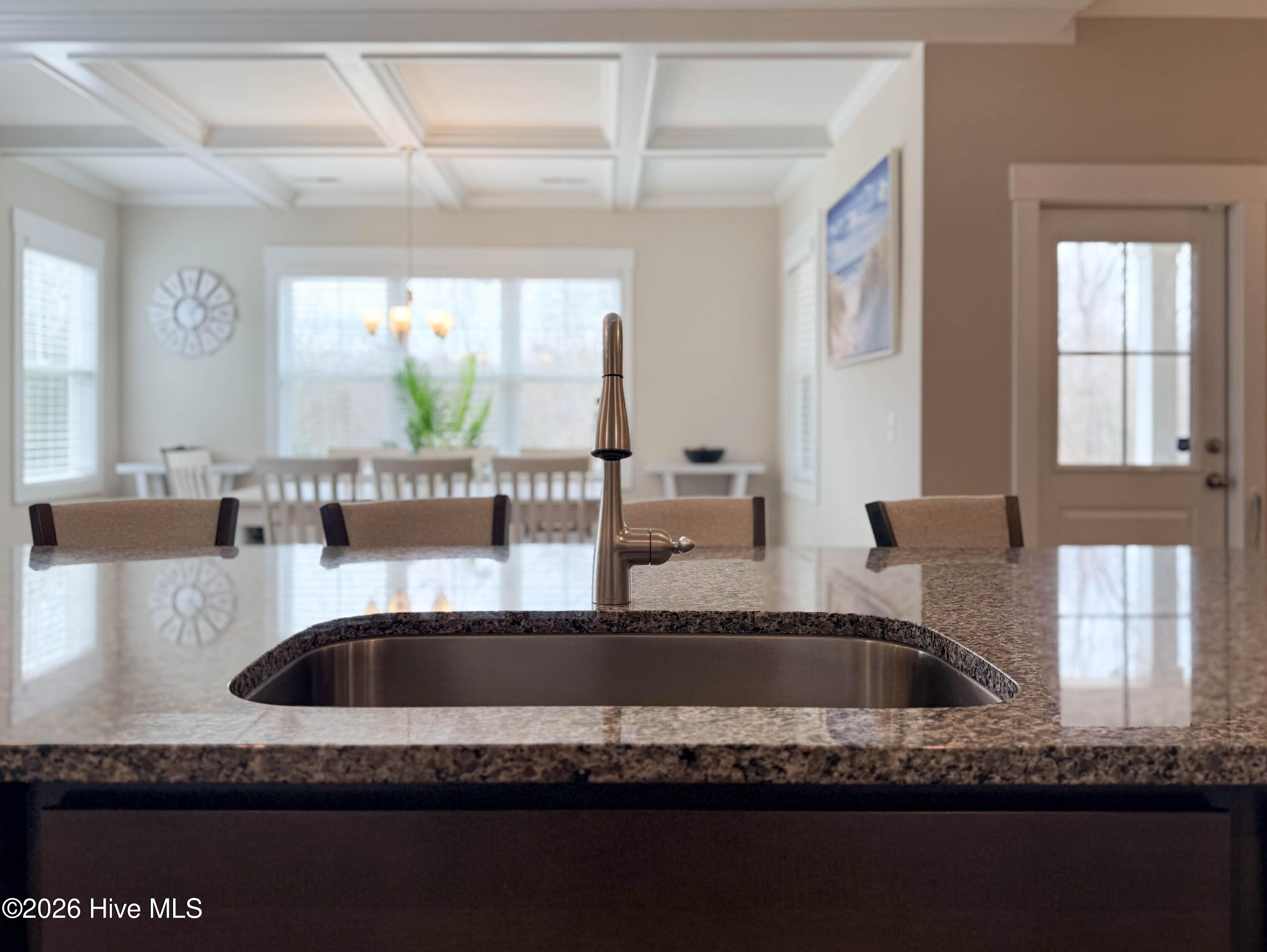 100560693 | Photo 22