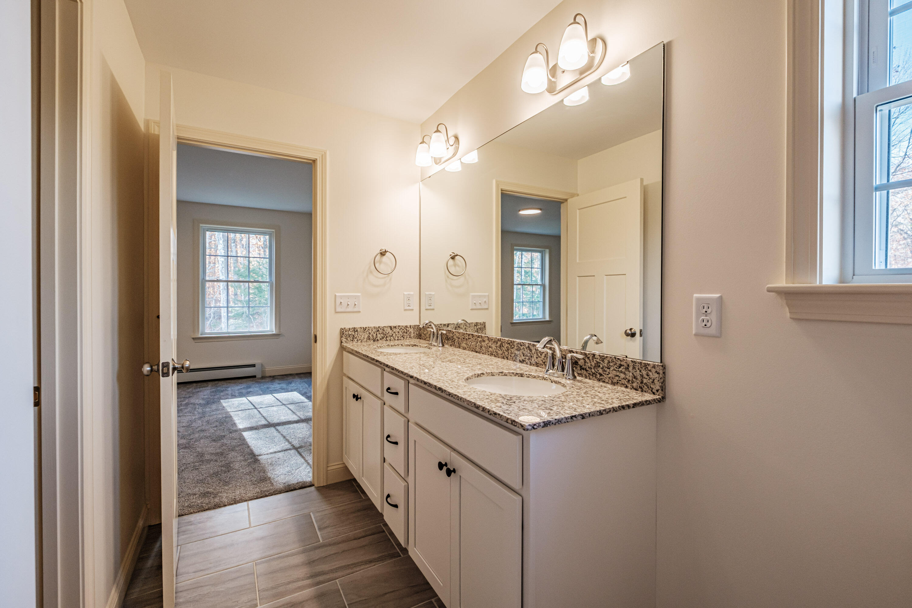 31 Woodbrey Lane, Standish, ME, 04084