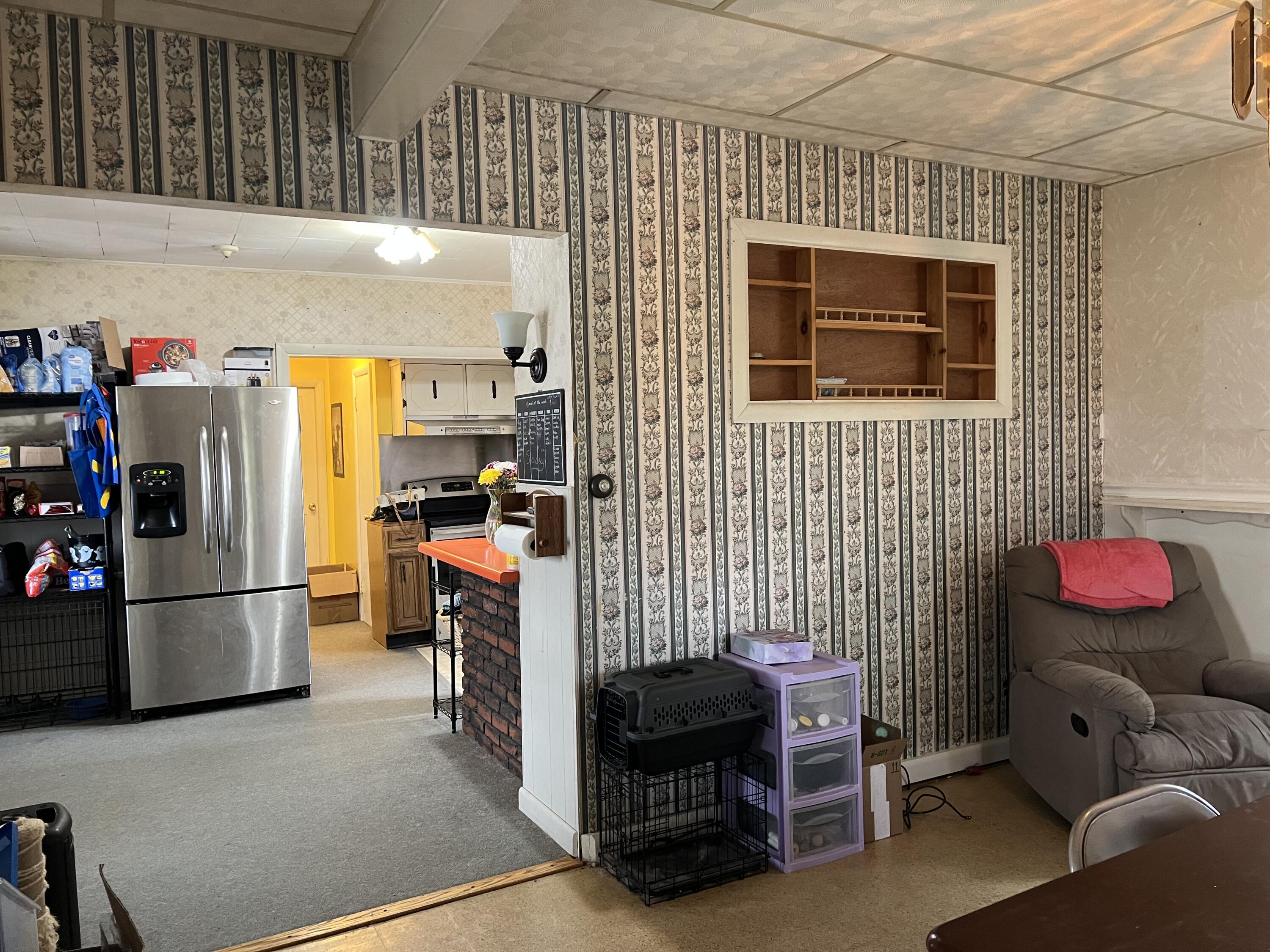 63 Rideout Avenue, Lewiston, ME, 04240