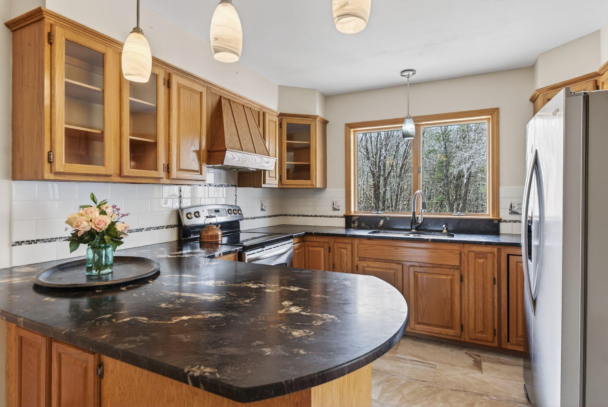 63 Youngs Lane, Phippsburg, ME, 04562