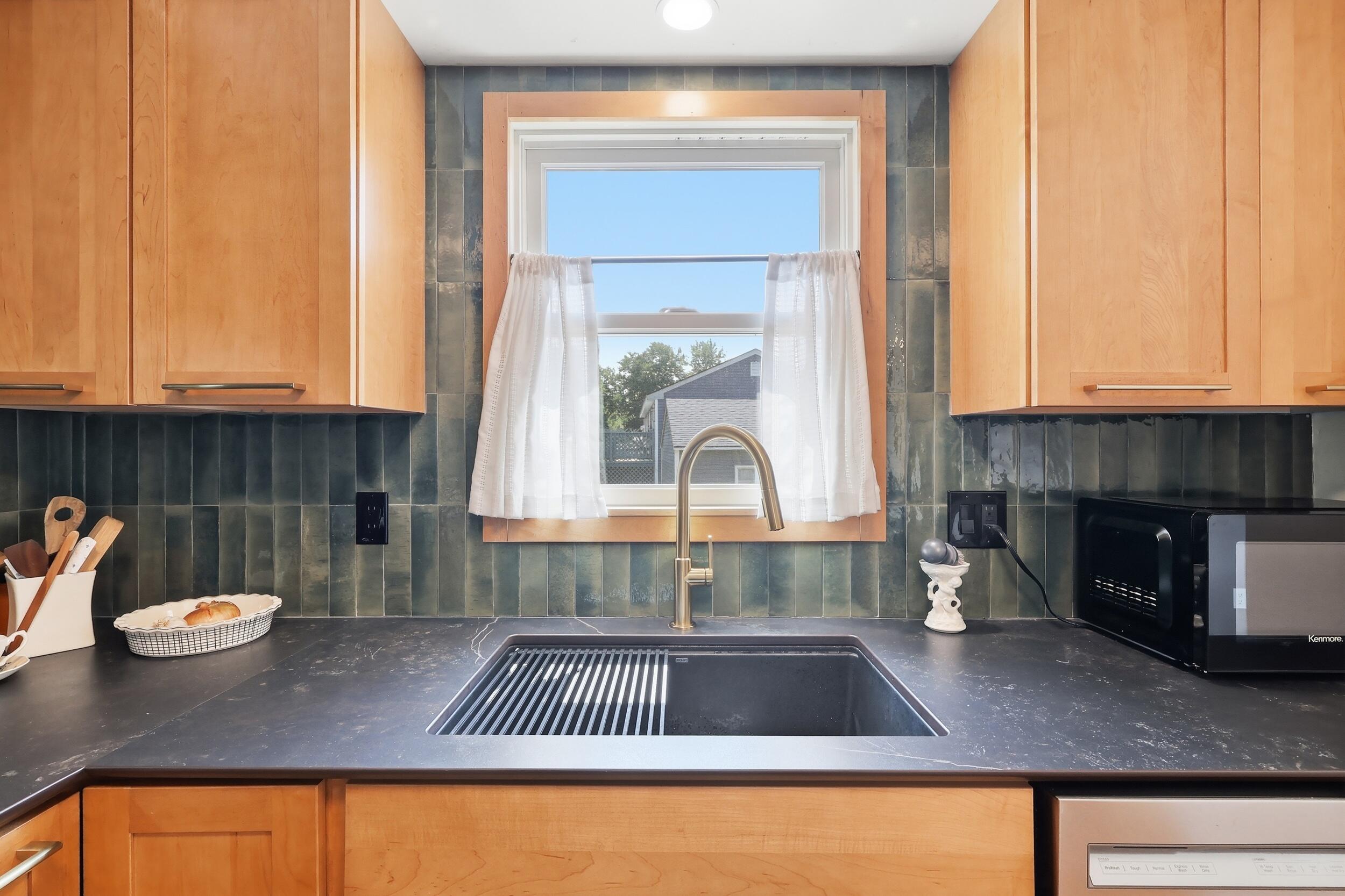 165 West Street, Biddeford, ME 04005 22_breauxmediaco_021