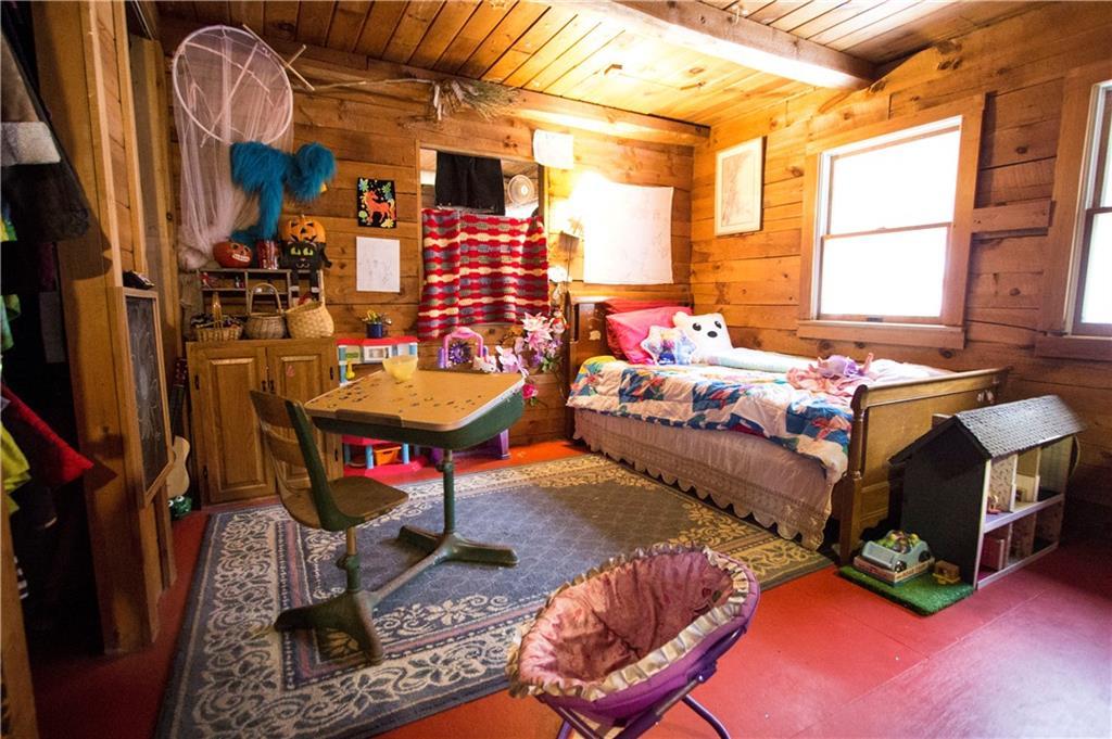 566 Howe Hill Road, Greenwood, ME, 04255-3115
