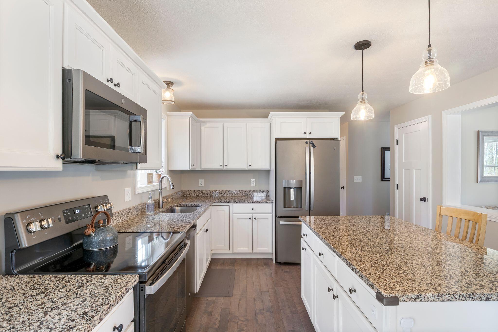 512 Chick Crossing Road, Wells, ME, 04090