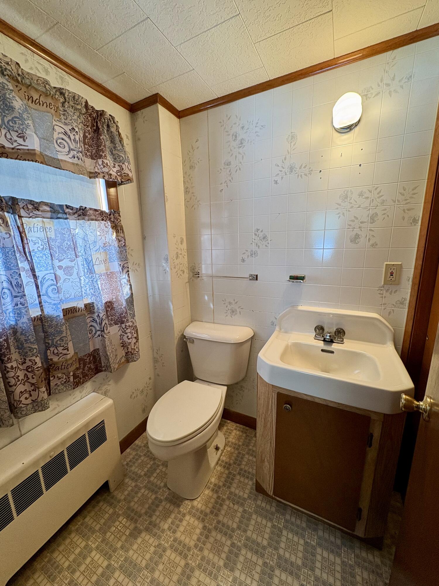 56 Station Street, Ashland, ME, 04732