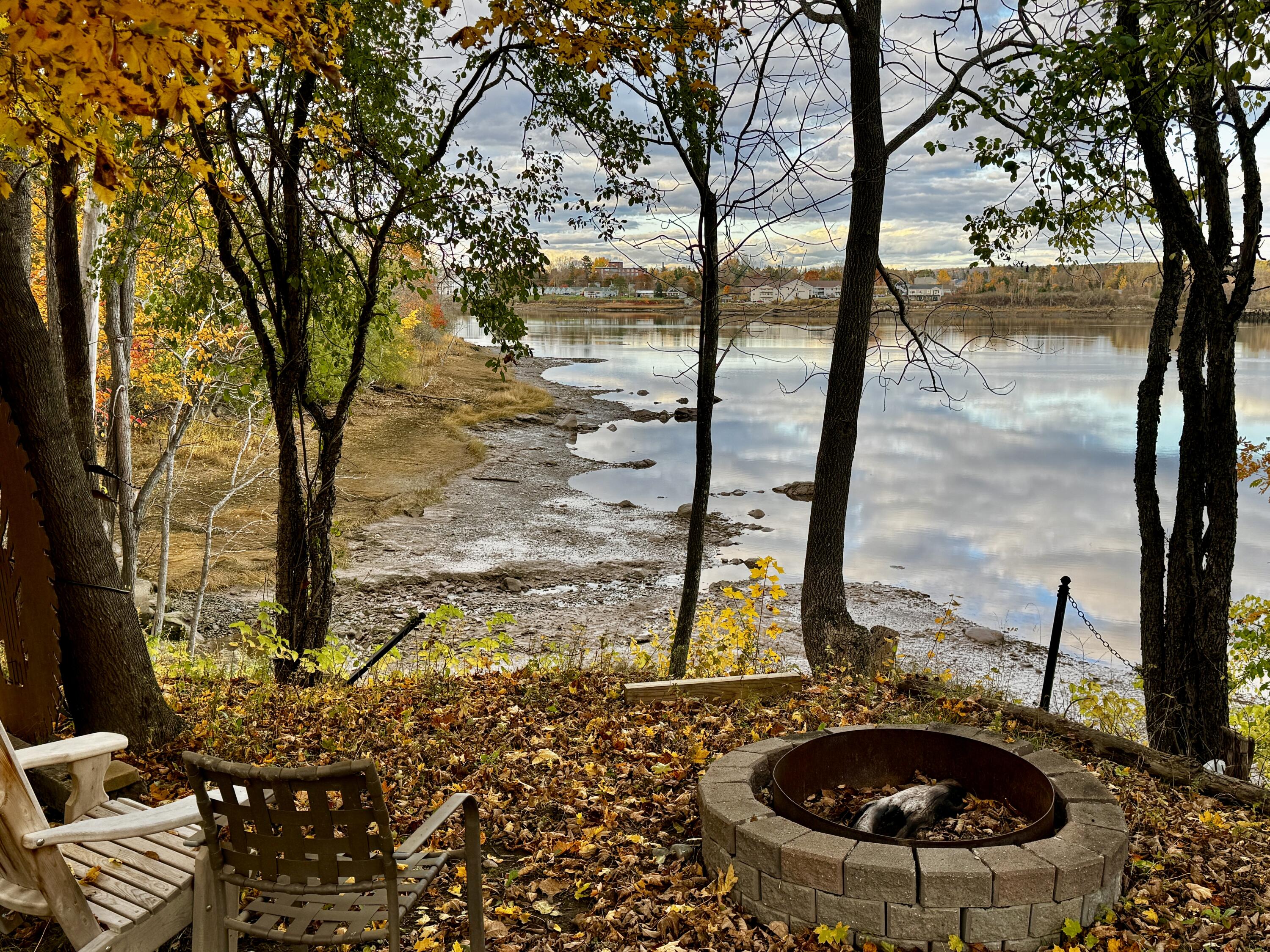 704 Main Street, Calais, ME, 04619