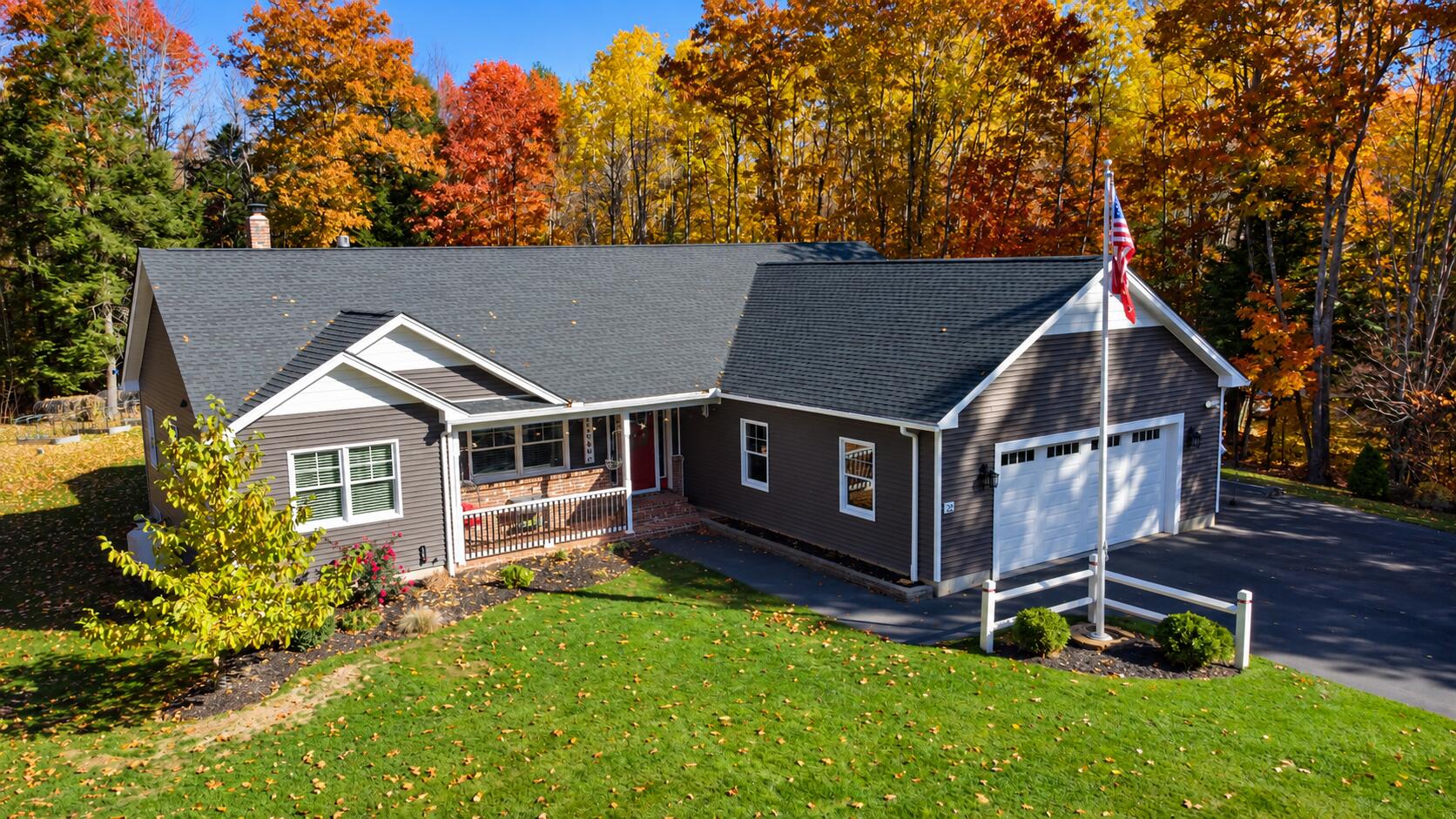 23 Fall Ridge Road