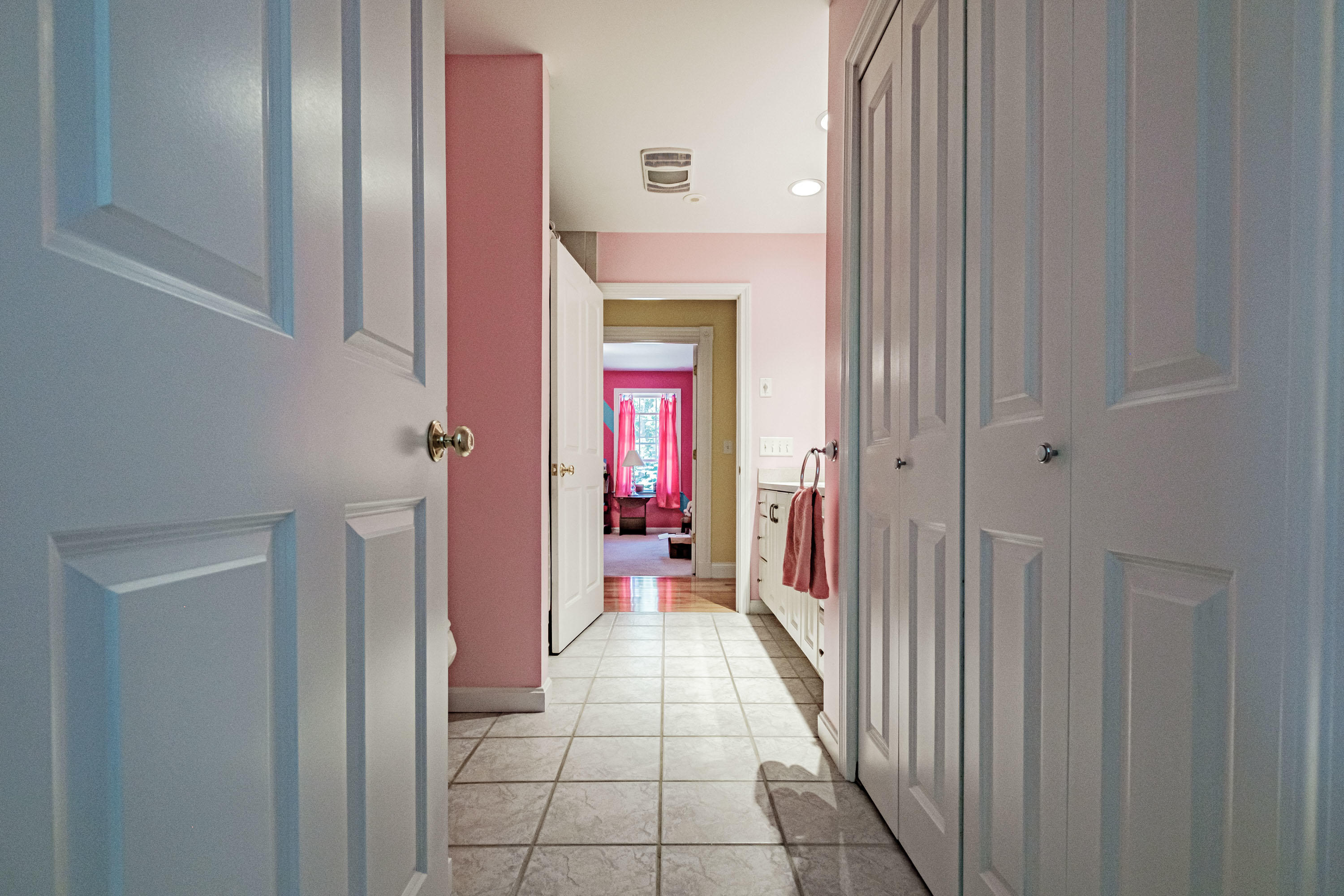 30 Kevin Heights, Paris, ME, 04281-1304