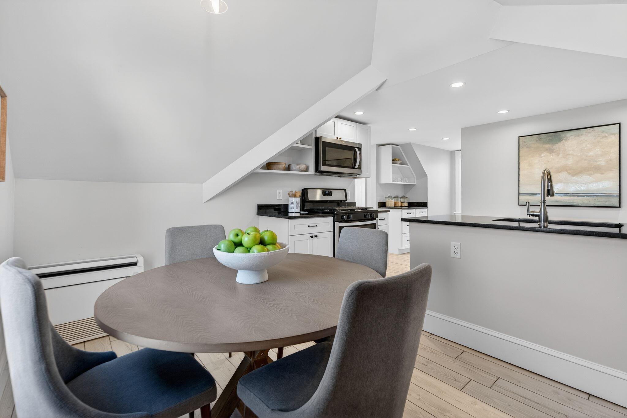 71 Lawn Avenue UNIT 3, Portland, ME, 04103