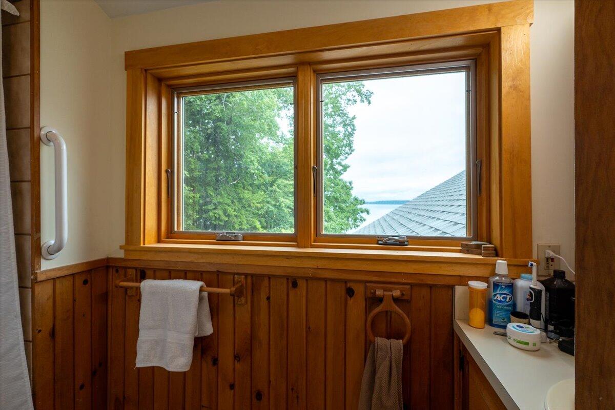 391 Main Road, Islesboro, ME, 04848