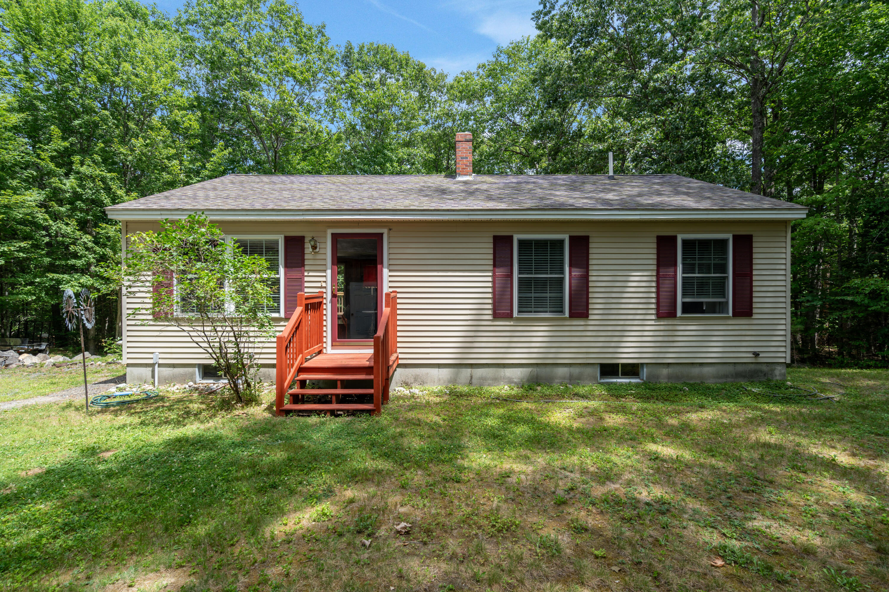 Photo of 29 Dyer Lane Casco ME 04015