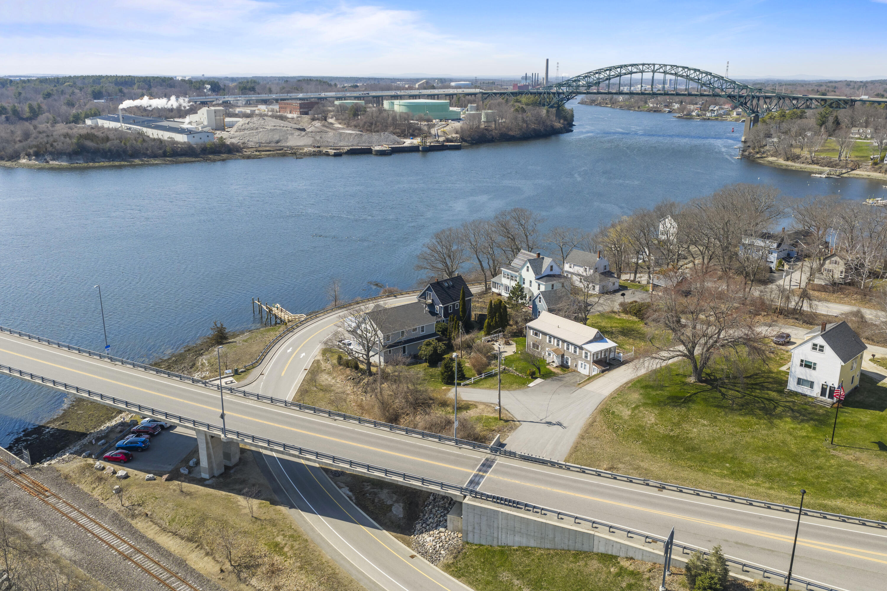 30 Bridge Street, Kittery, ME, 03904