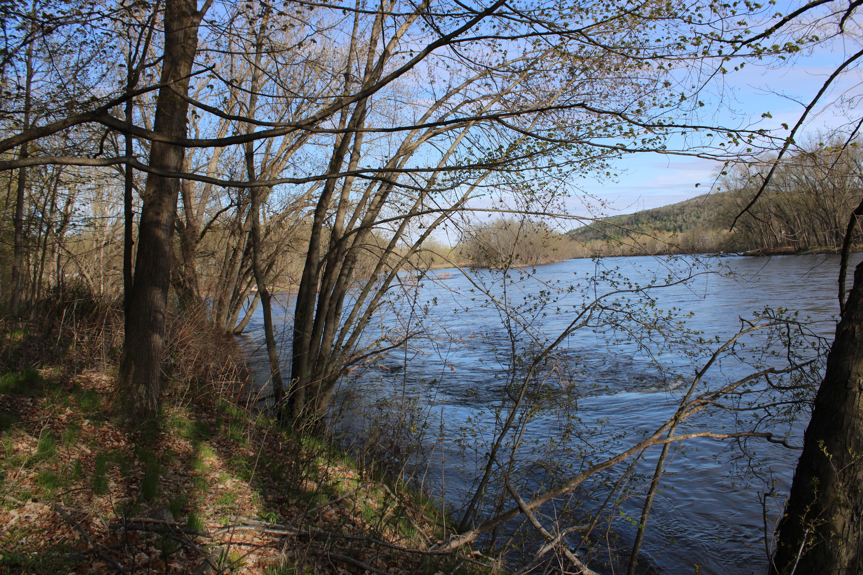 856 River Road, Mexico, ME, 04257