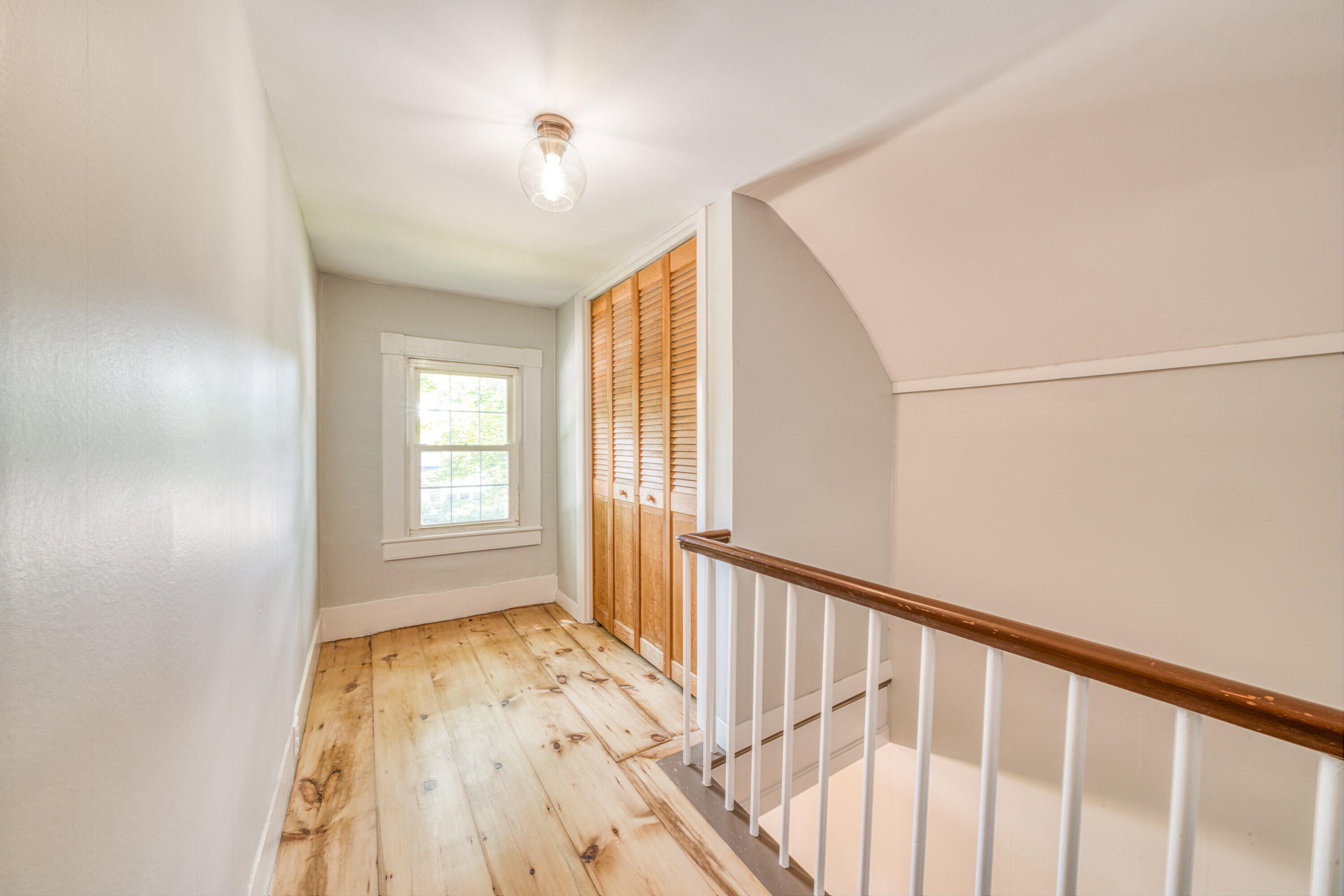 47 Main Road N, Hampden, ME, 04444