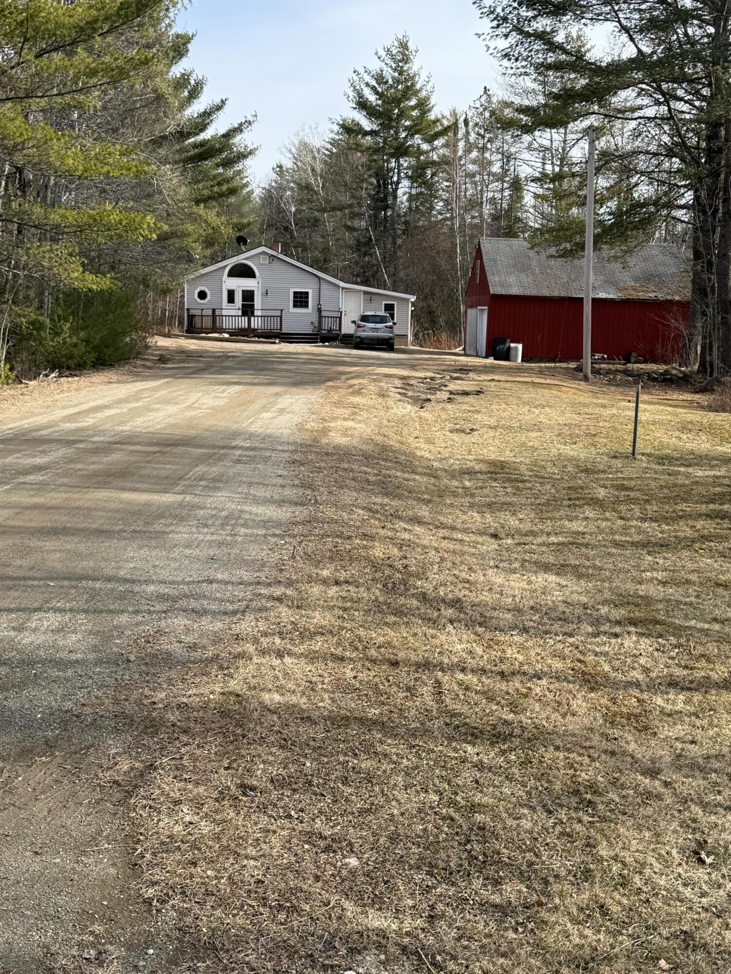 123 County Road, Milford, ME, 04461