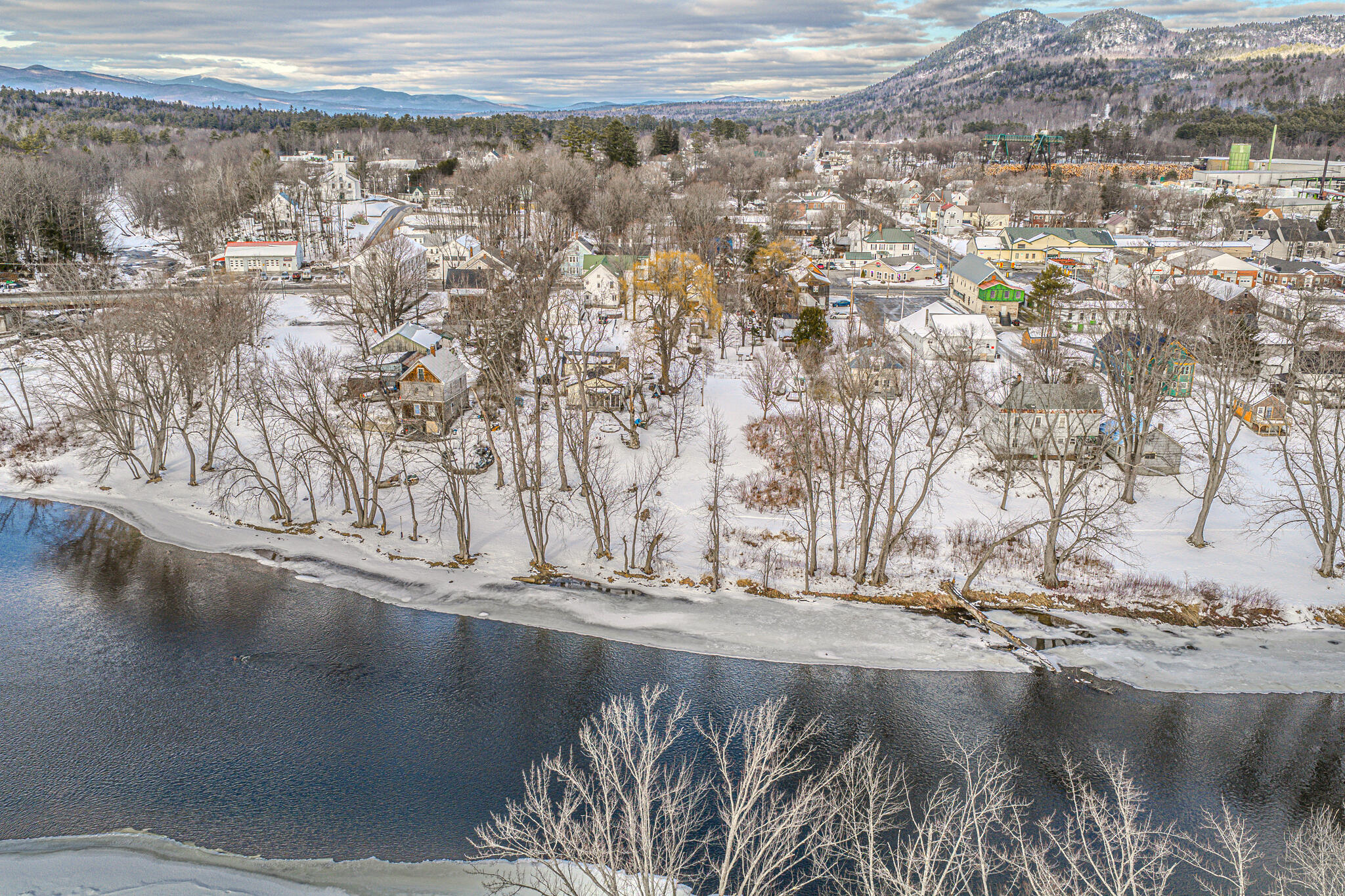 19 Main Street, Dixfield, ME, 04224