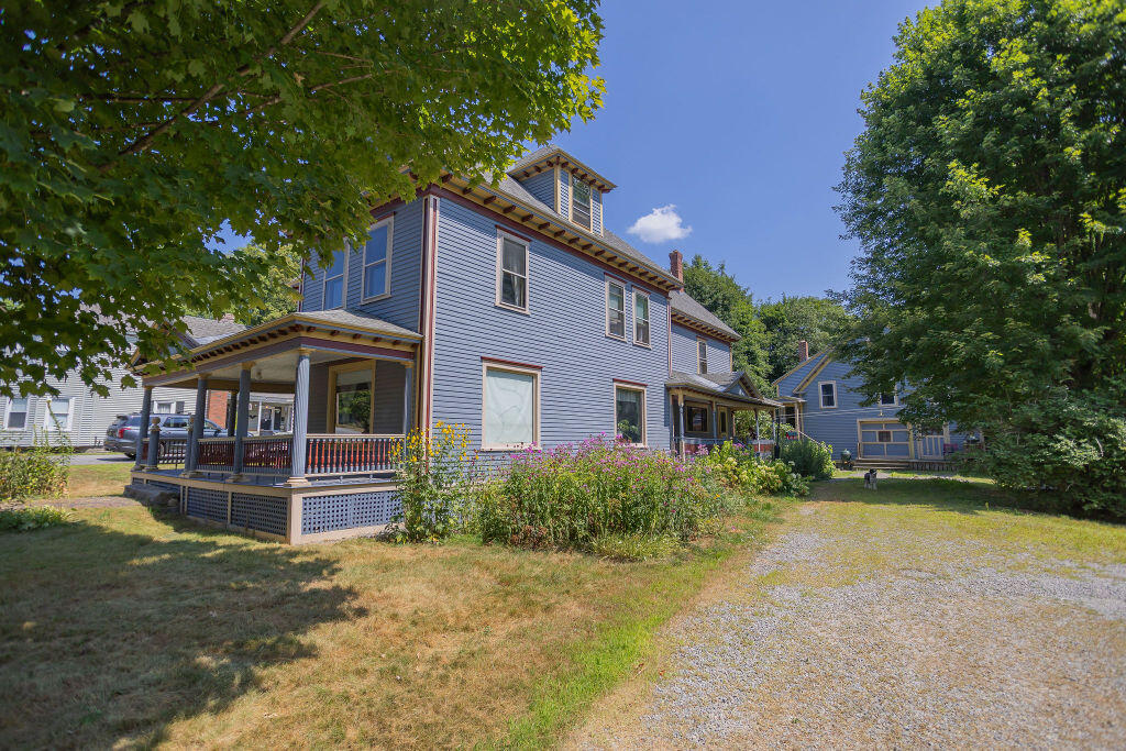 72 Main Street, Peru, ME, 04290