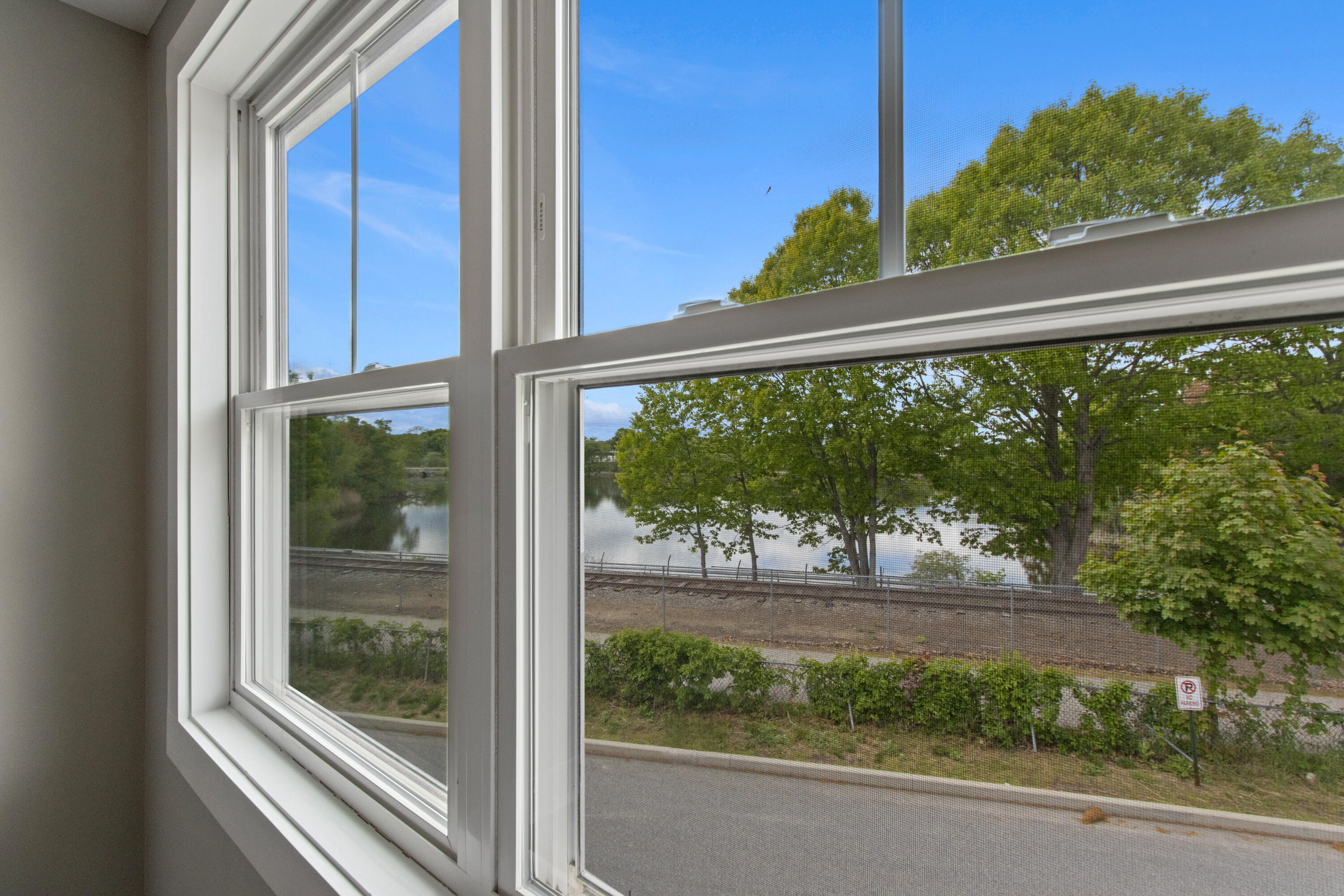 9 Cole Street, #2D, South Portland, ME 04106 202605028TG-71010