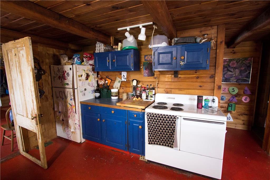 566 Howe Hill Road, Greenwood, ME, 04255-3115