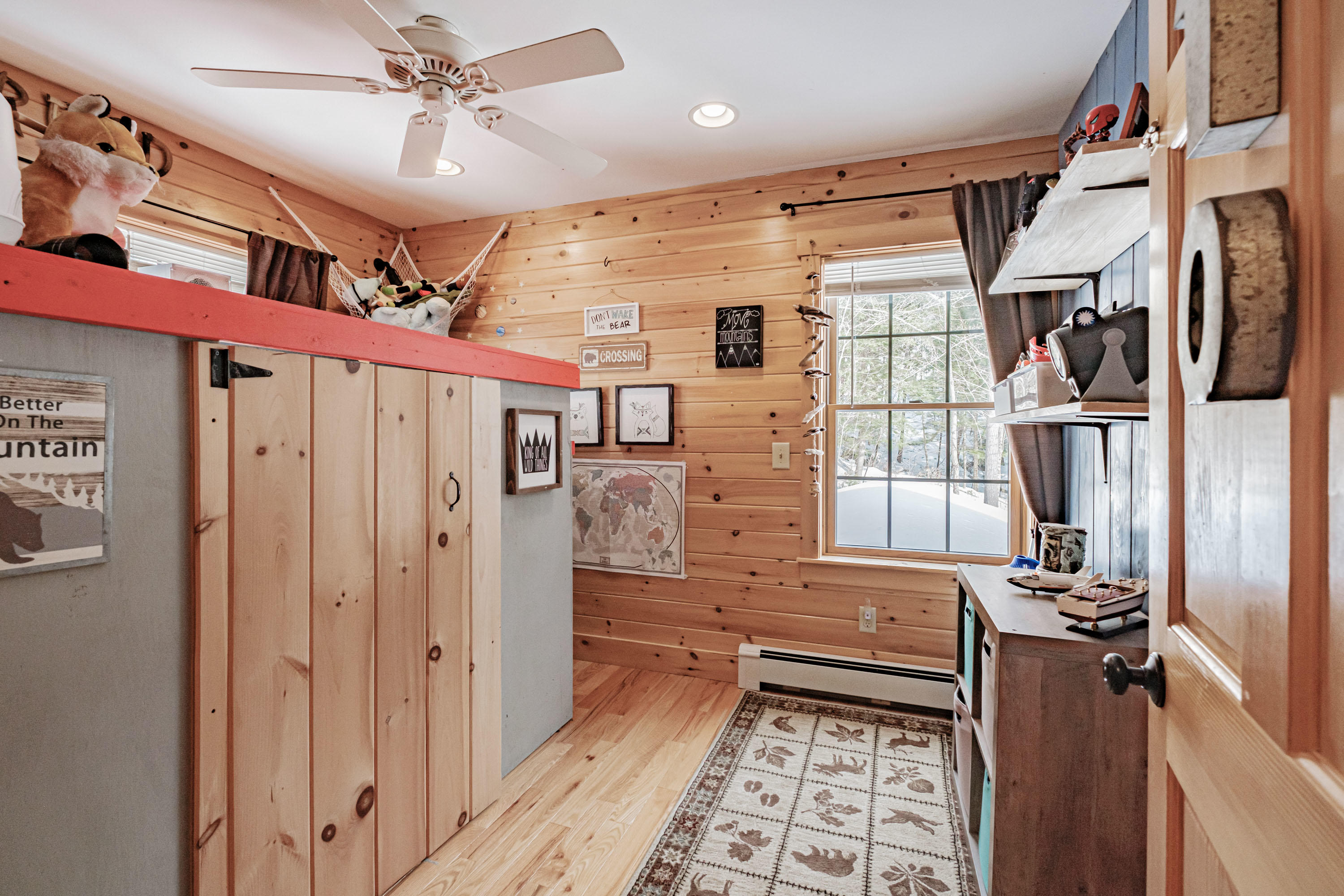 6 Gordon Avenue, Rumford, ME, 04276-4041