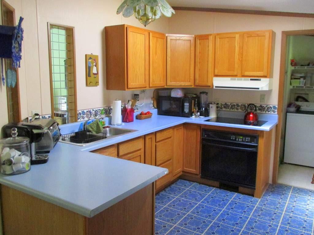 87 Lake Street, New Vineyard, ME, 04956