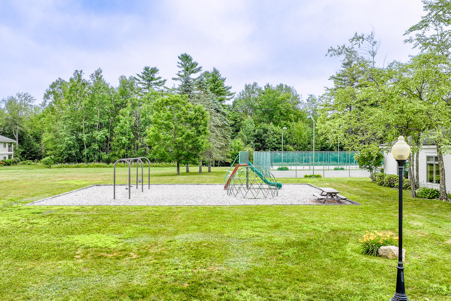 20B Springbrook Drive, #TH-6, Belfast, ME 04915 20B Springbrook Drive 22-(ZF-1996-83945-