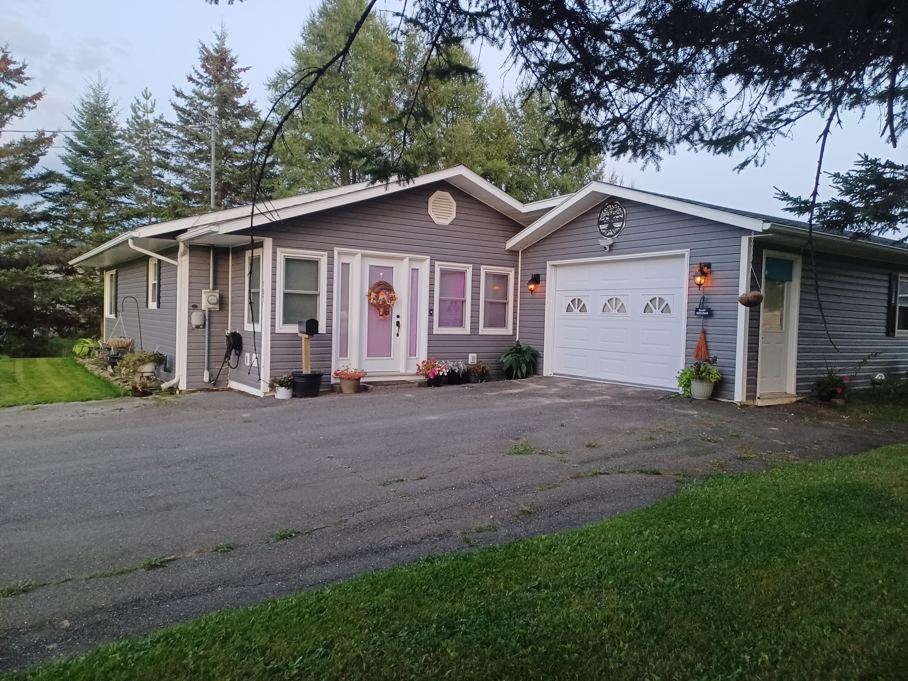107 Morse Street, Van Buren, ME, 04785